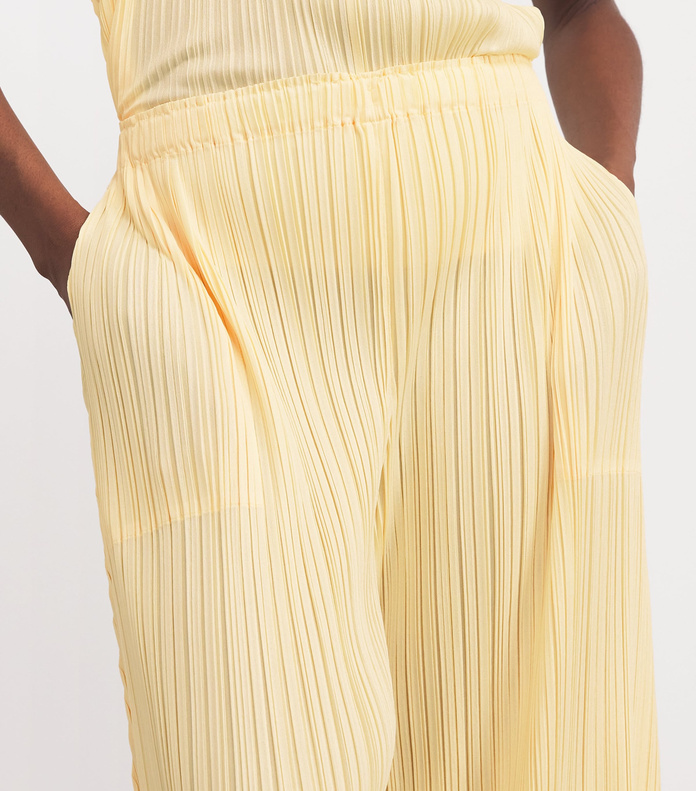 Mellow Pleats Trousers CREAM YELLOW Image 6