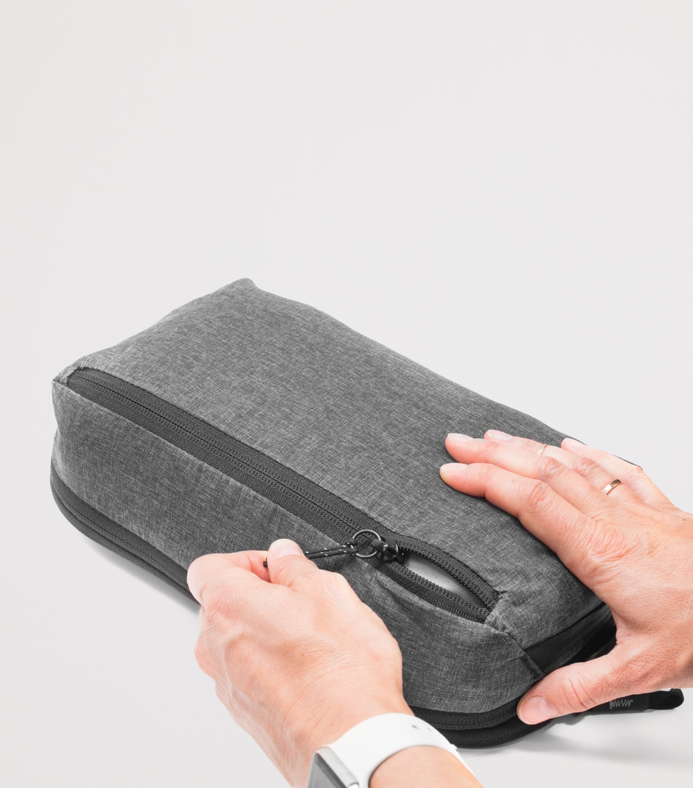 Small Compressible Packing Cube CHARCOAL Image 5