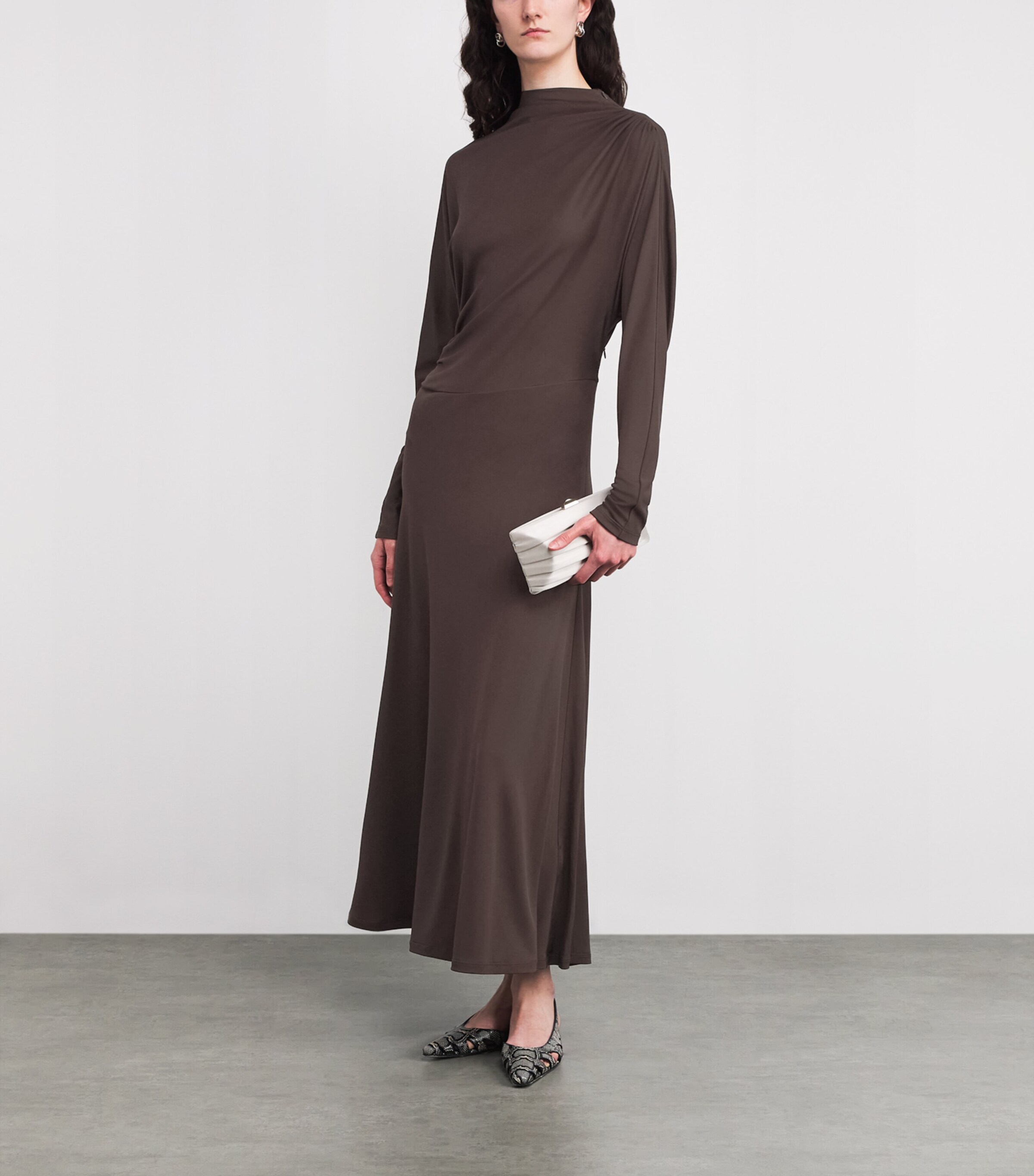 RETORI Womens Jersey Draped Maxi Dress Chocolate Image 2