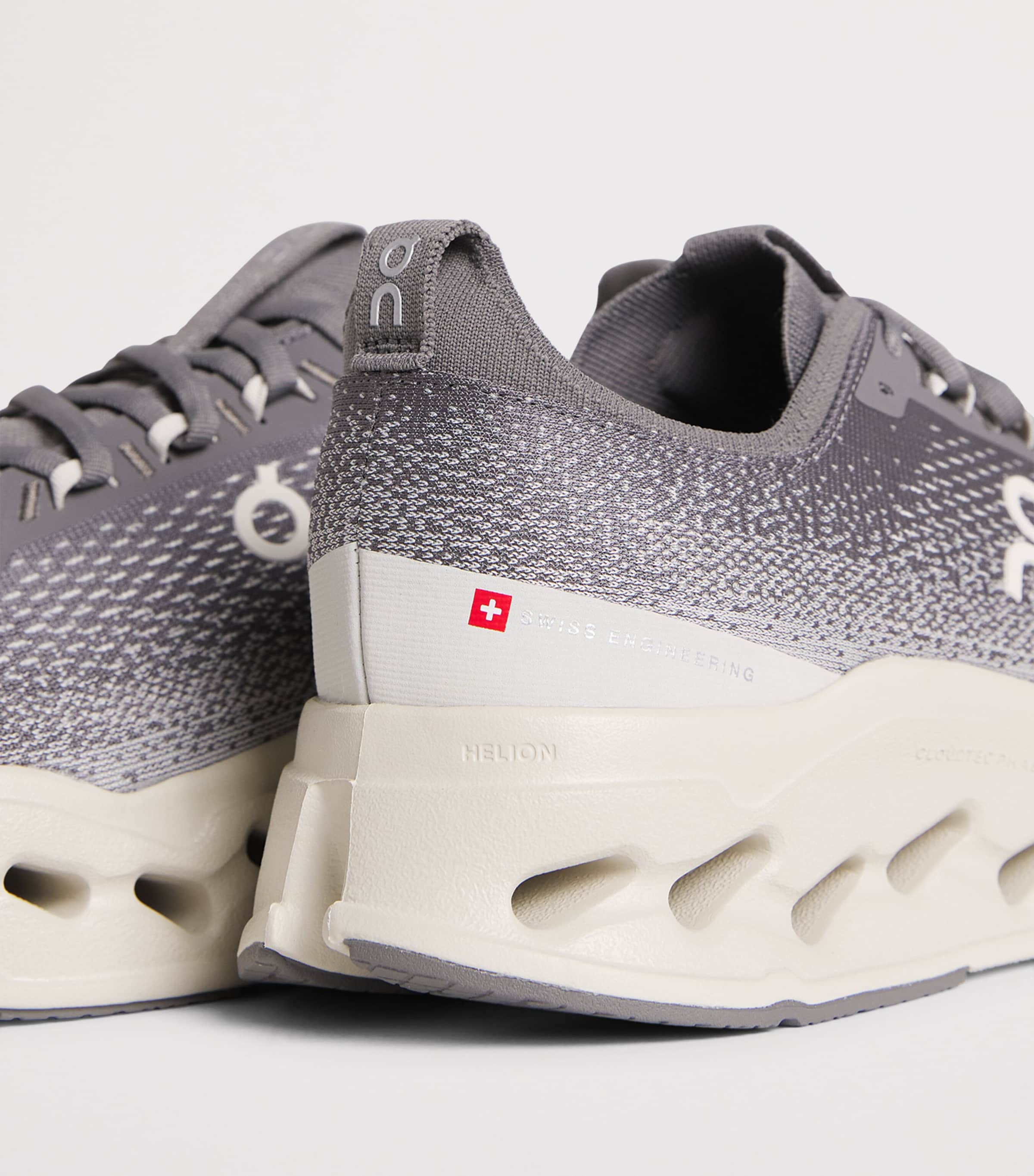 Cloudsurfer Max Trainers ASPHALT | ICE Image 5