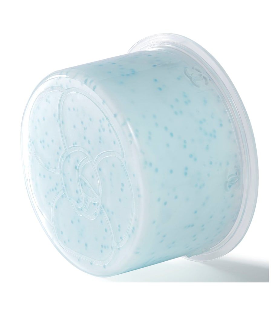 CHANEL HYDRA BEAUTY MICRO CRÈME Fortifying Replenishing Hydration Refill Image 2