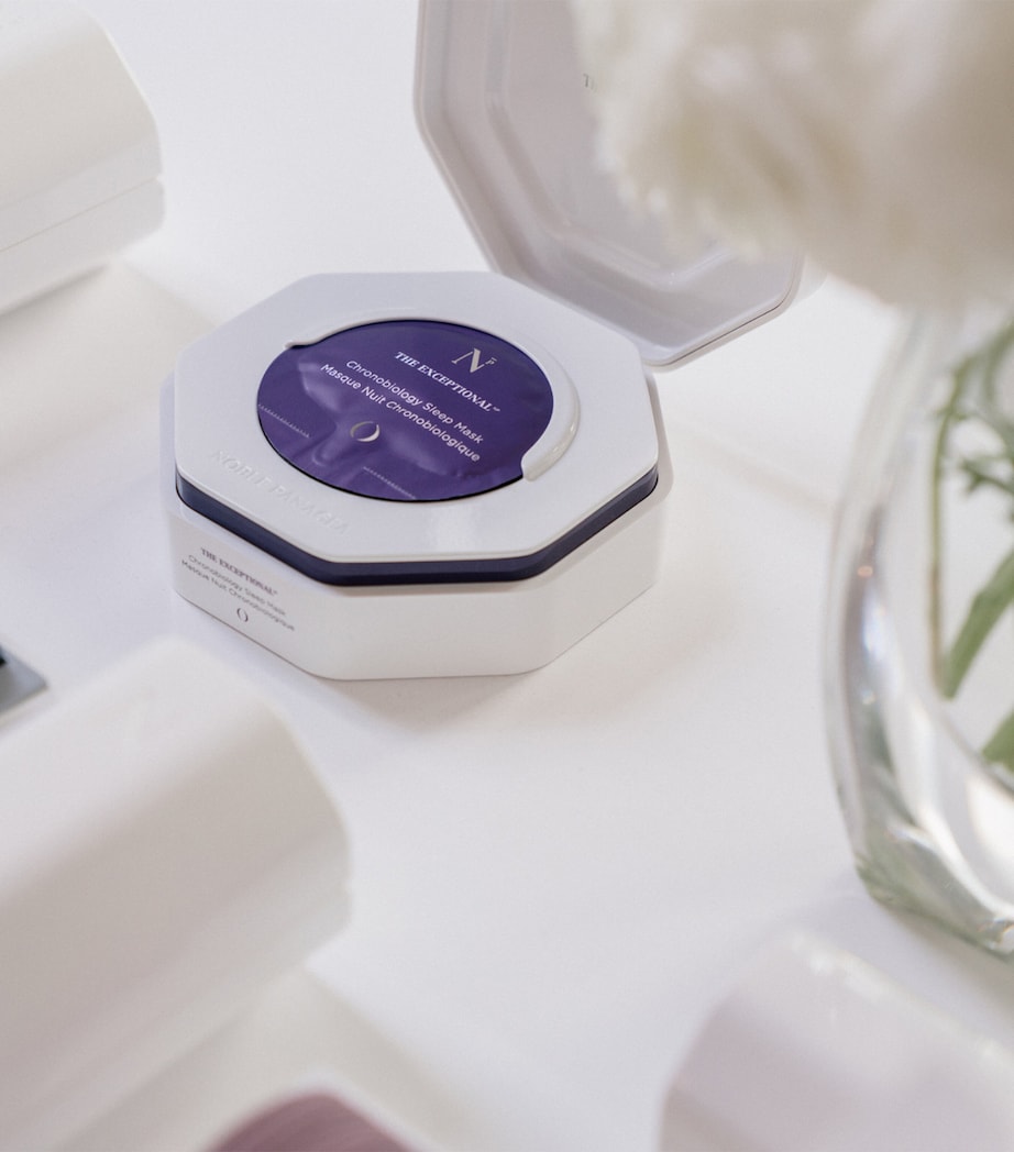 The Exceptional Chronobiology Sleep Mask (8 x 2ml) NO COLOUR Image 6