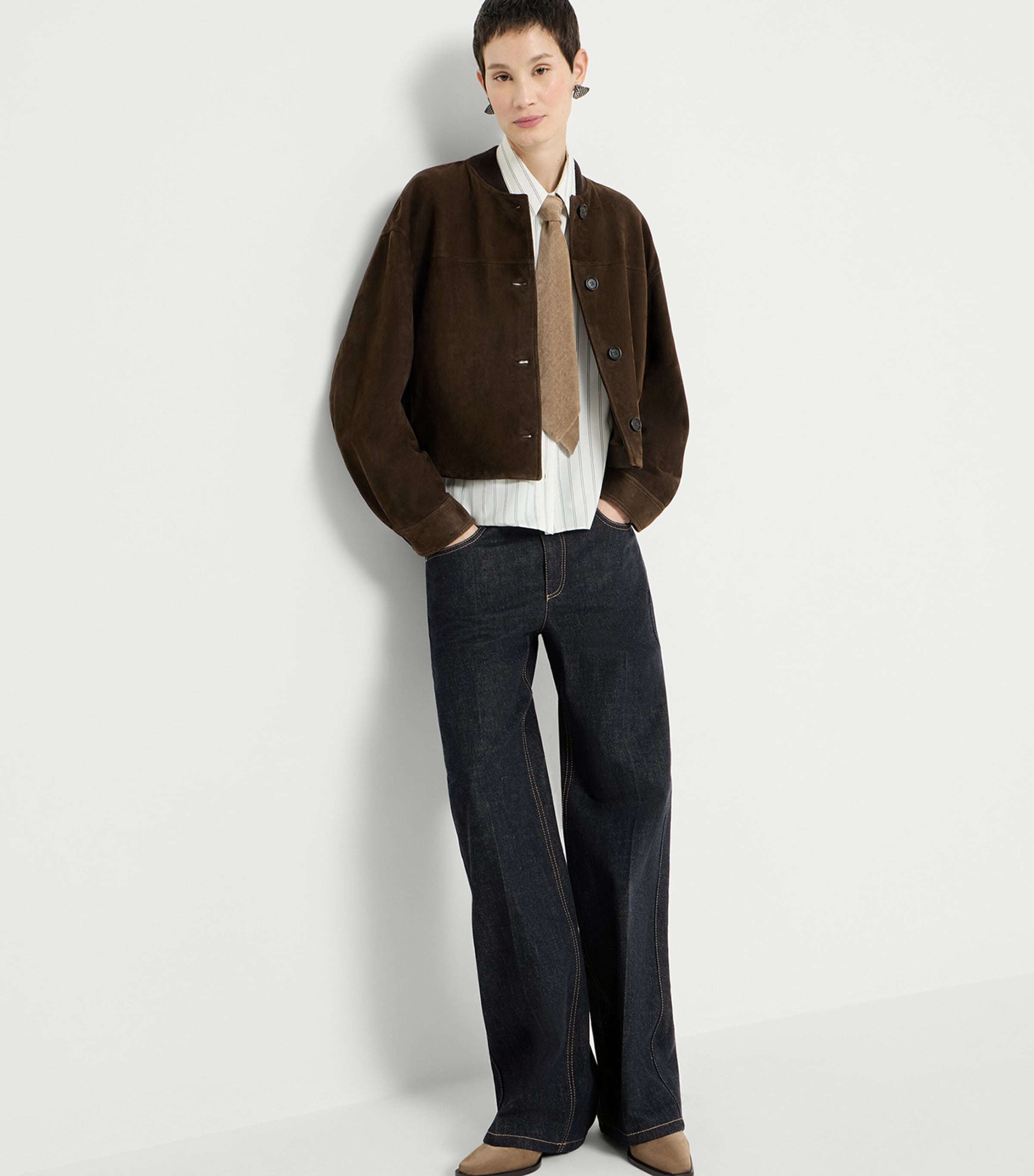 Brunello Cucinelli Womens No-Fade Loose Jeans Image 4
