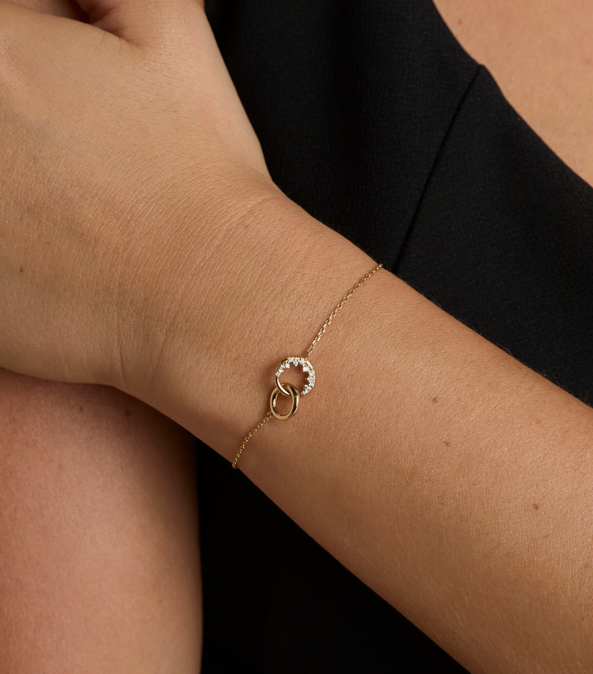 Spiral Crystal Orbit Pendant Bracelet GOLD Image 2