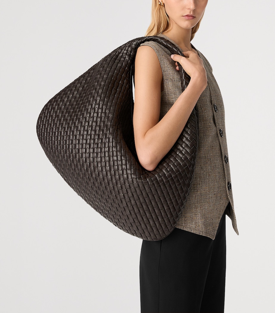 Intrecciato Leather Maxi Veneta Shoulder Bag 2190 Image 4