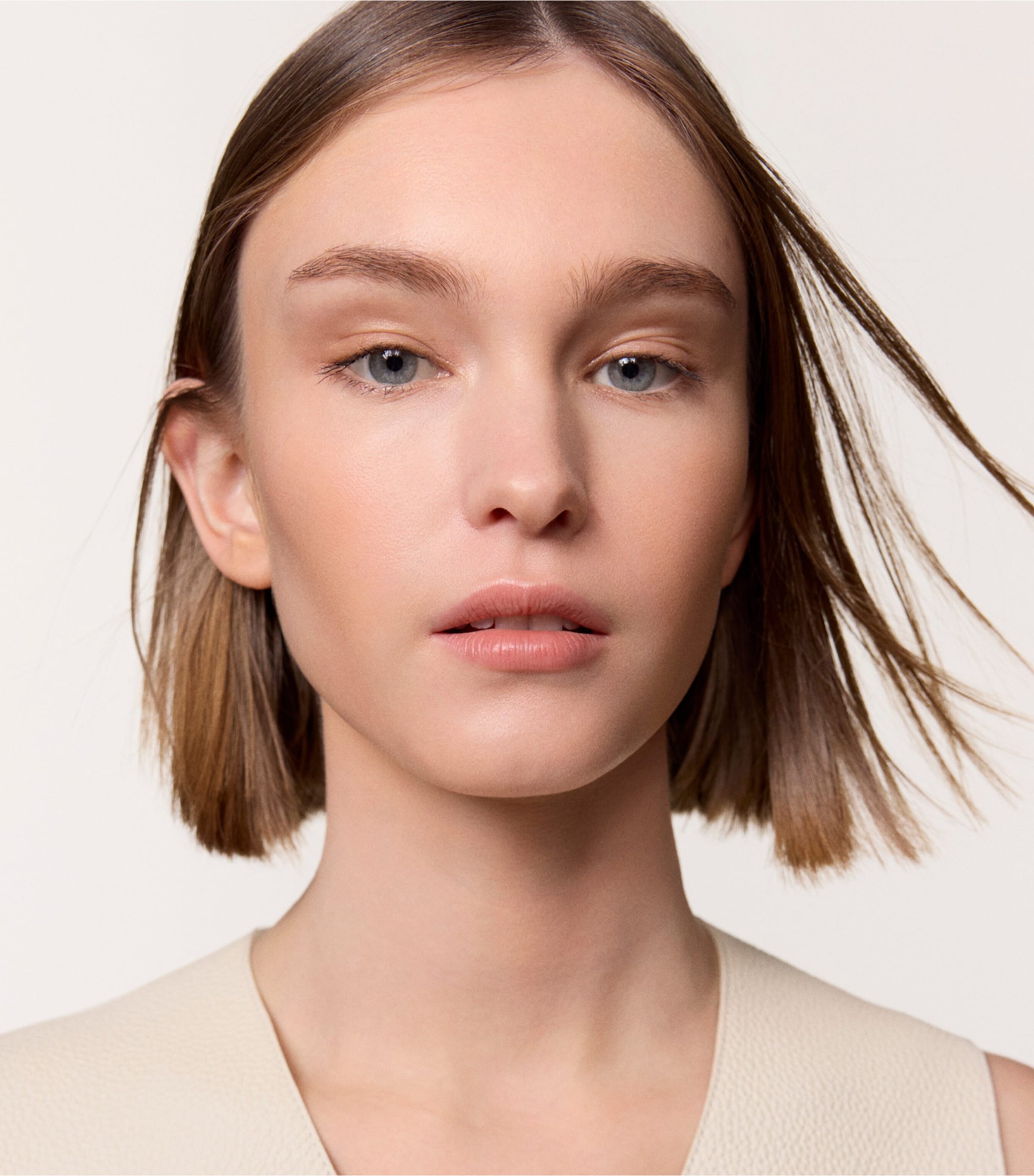 Plein Air Complexion Balm SPF 30 - 35 Acacia HKUA ACACIA Image 3