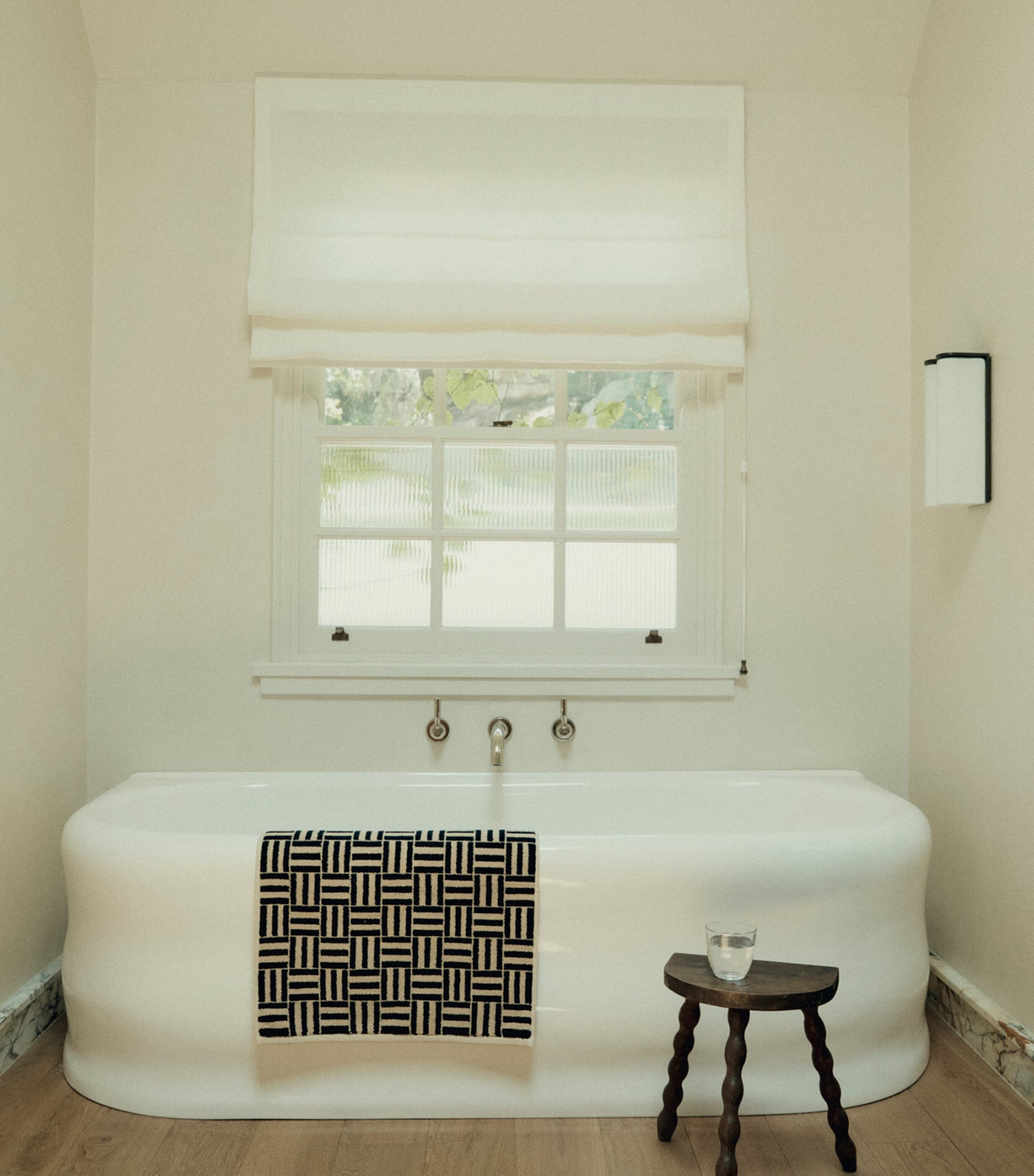 BAINA Cotton Weave Saroma Bath Mat (50cm x 80cm) Sand & Noir Image 3