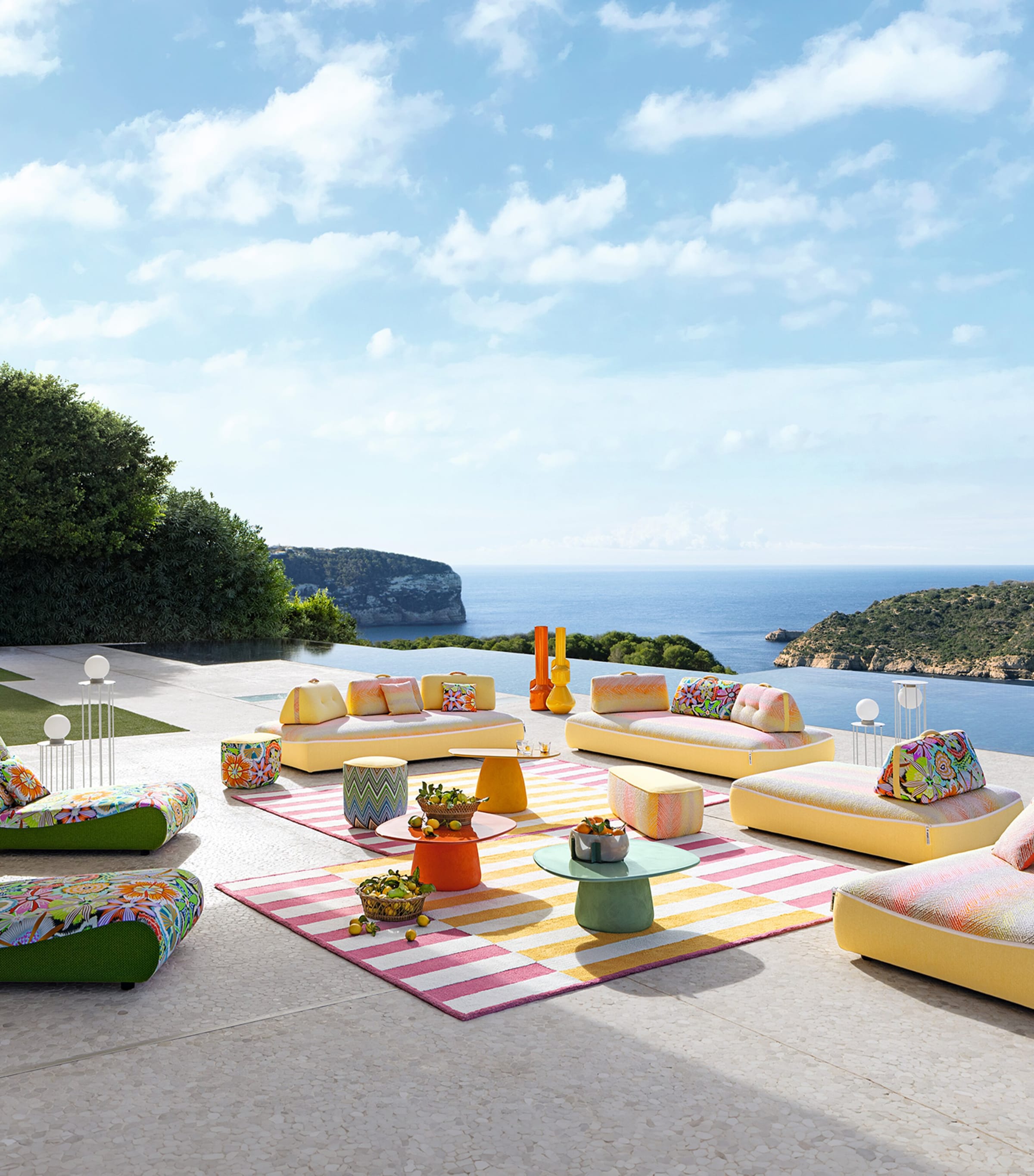 Roche Bobois x Missoni Formentera 4-Seater Outdoor Sofa Tissu Island Image 2