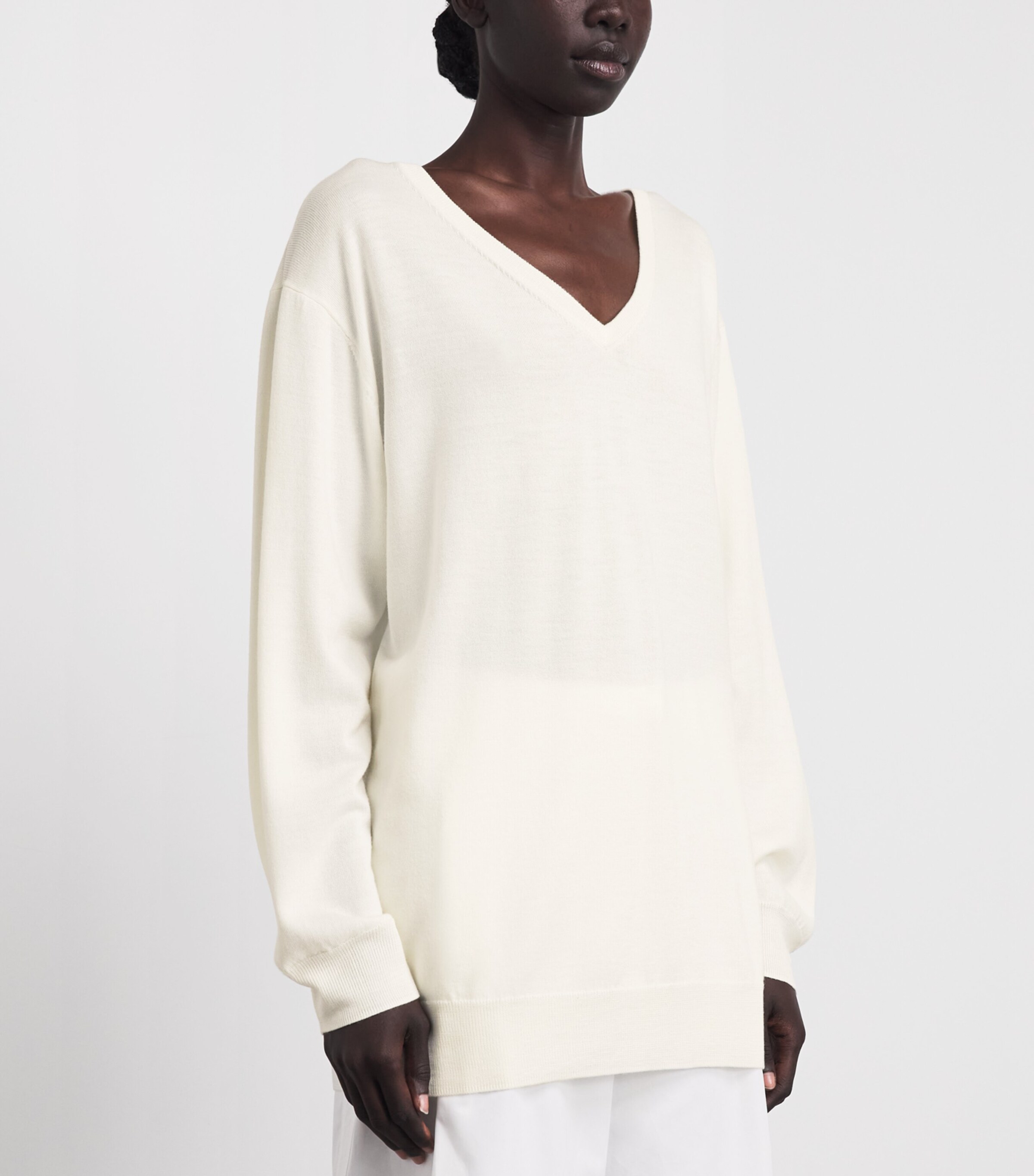 Stylein Womens Merino Wool Heramira V-Neck Sweater Cream Image 4