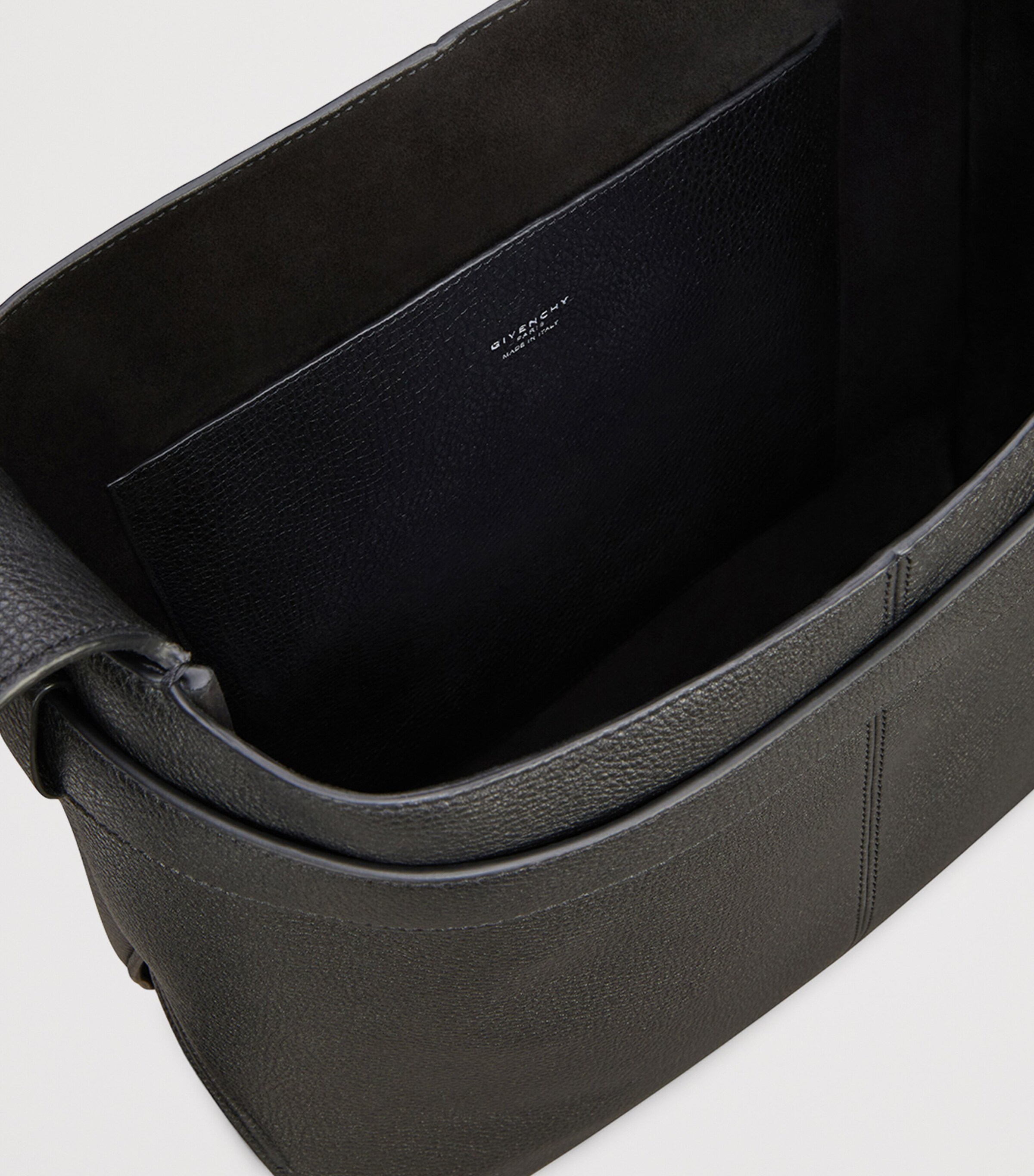 Medium Leather Belted Shoulder Bag BLACK Image 6