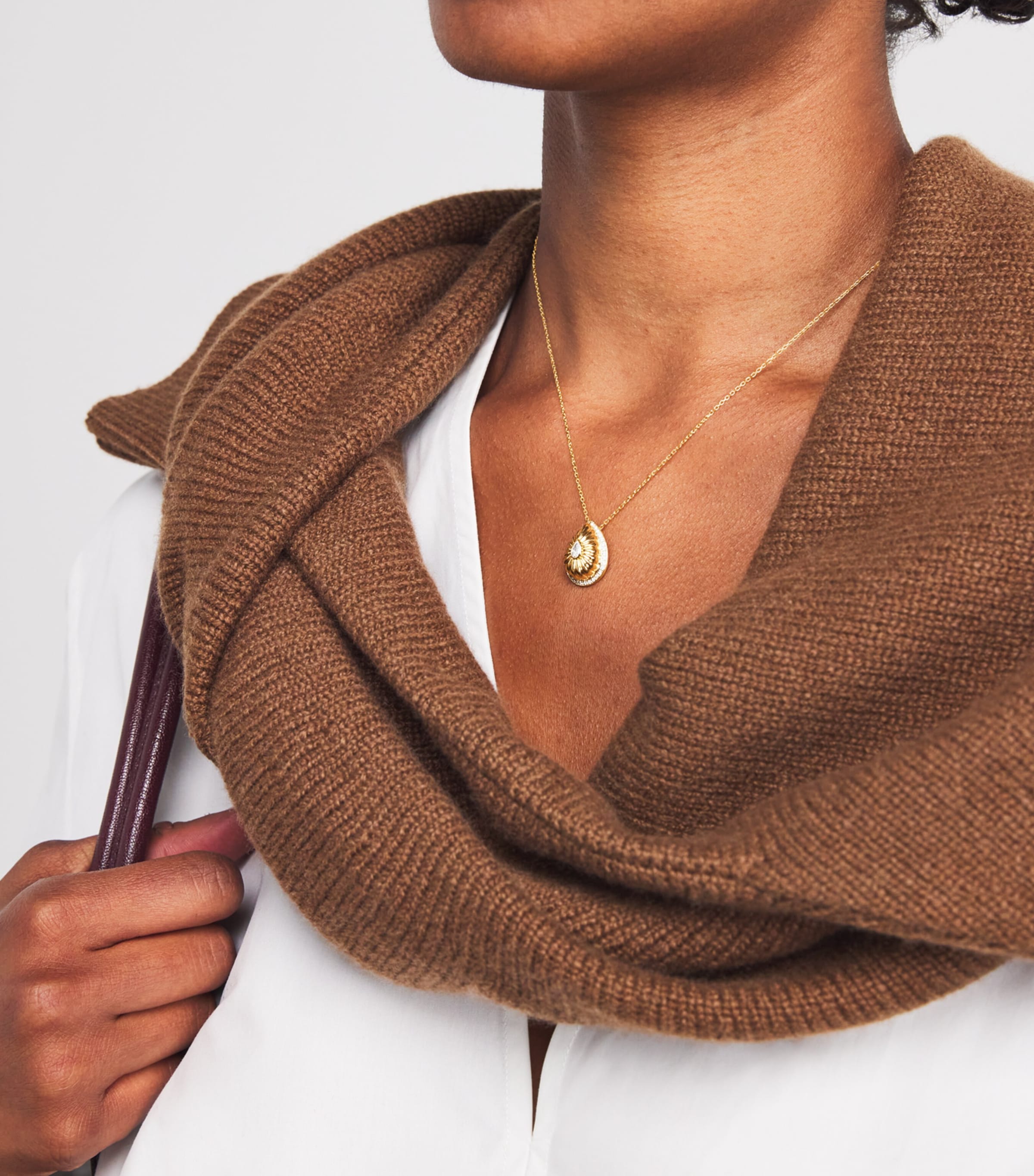 Yellow Gold and Diamond Bond Street Necklace YELLOW GOLD Image 2