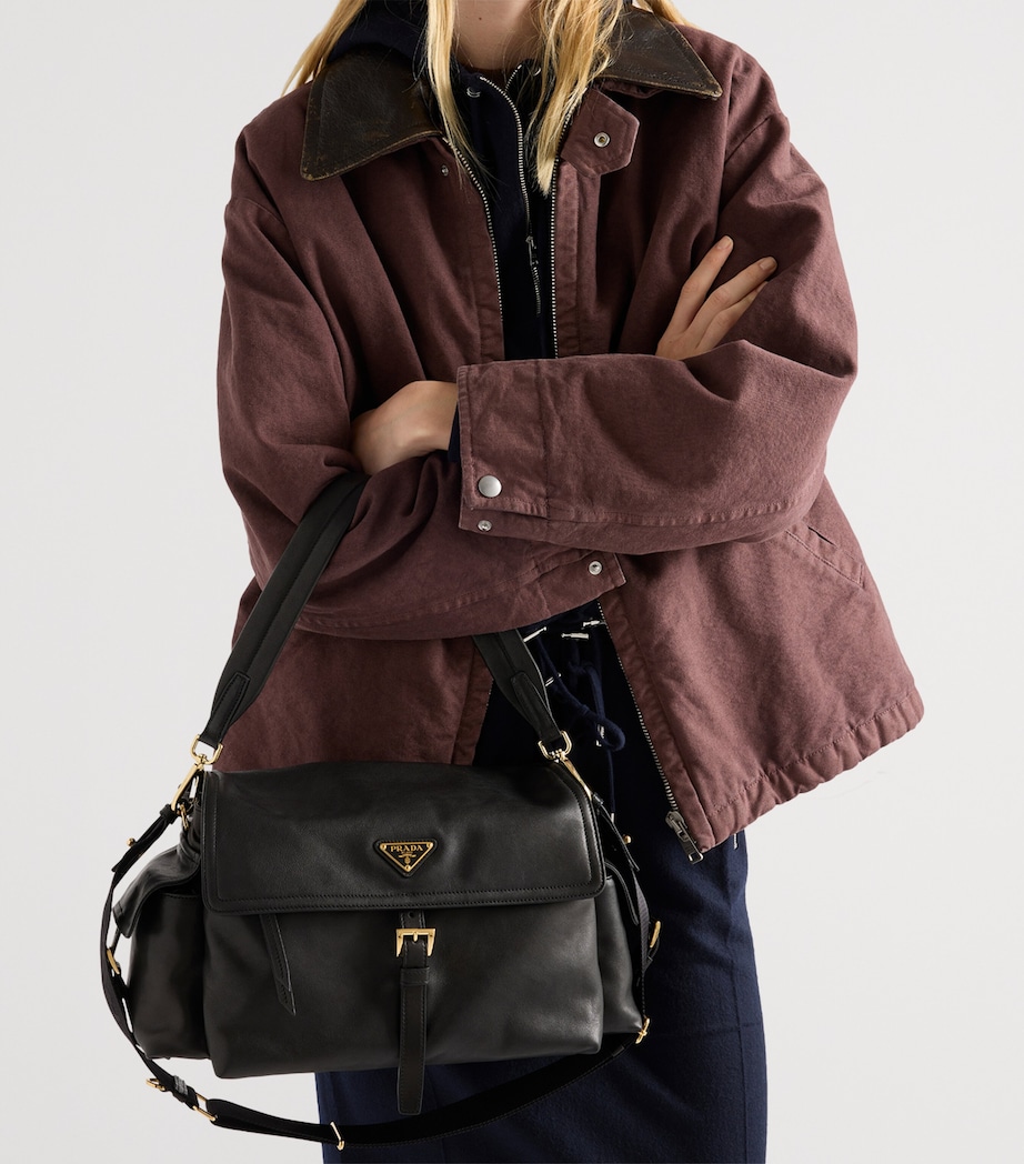 Large Leather Explore Shoulder Bag F0002 Image 8