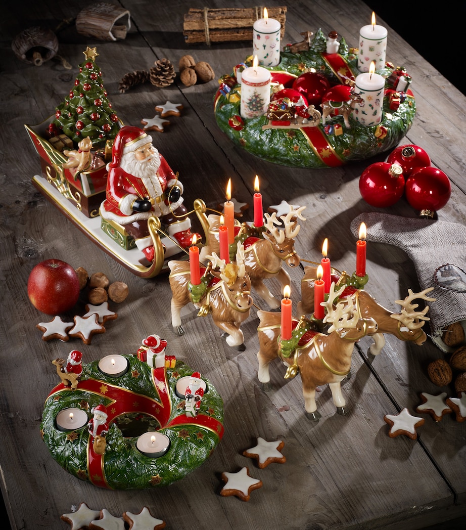 Santa's Sleigh Ride Table Centrepiece GREEN Image 2