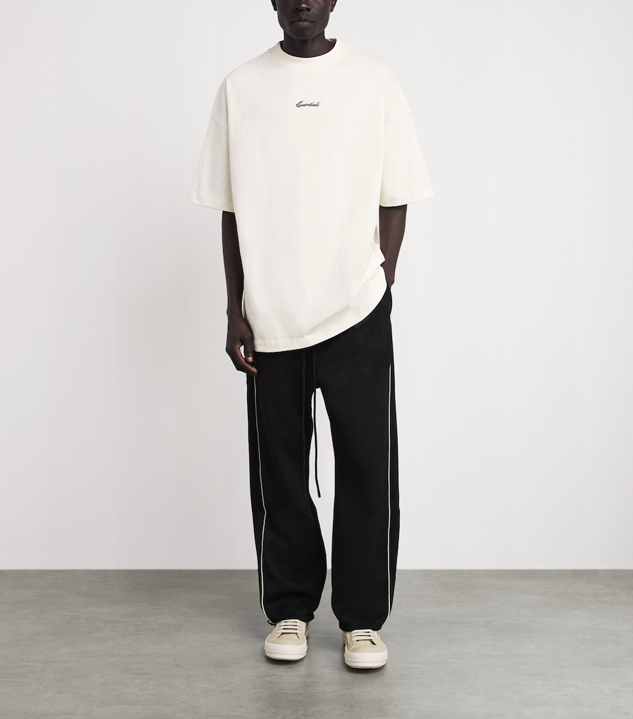 FEAR OF GOD ESSENTIALS Mens Oversized Logo T-Shirt Ivory Image 2
