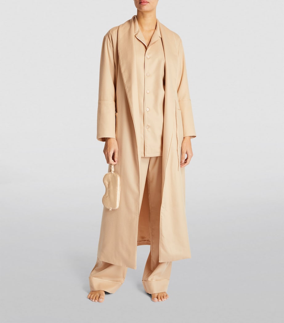 Cashmere Logan Robe MUSCAT Image 2