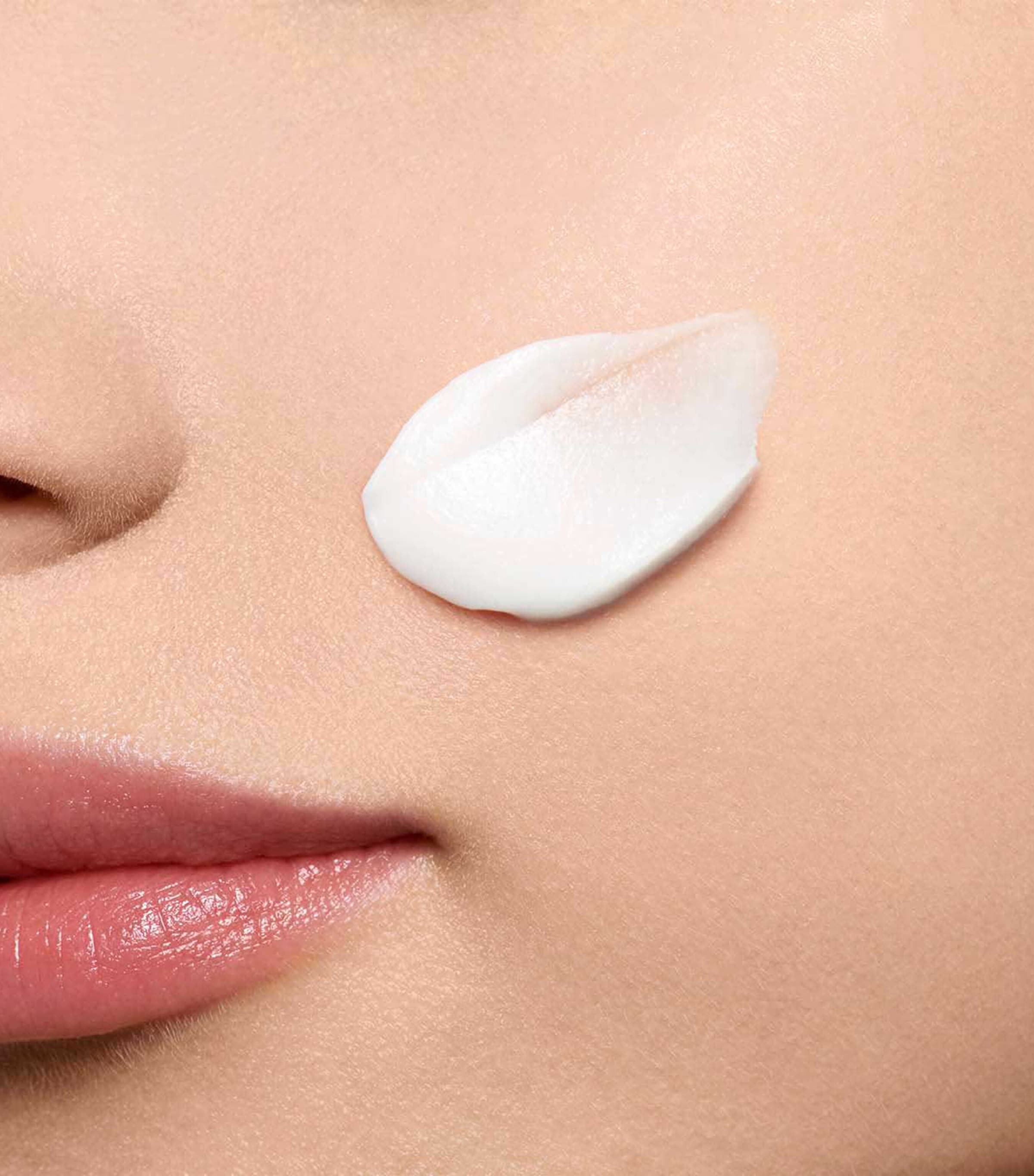 Hydra-Essentiel Night Cream (50ml) NO COLOUR Image 4