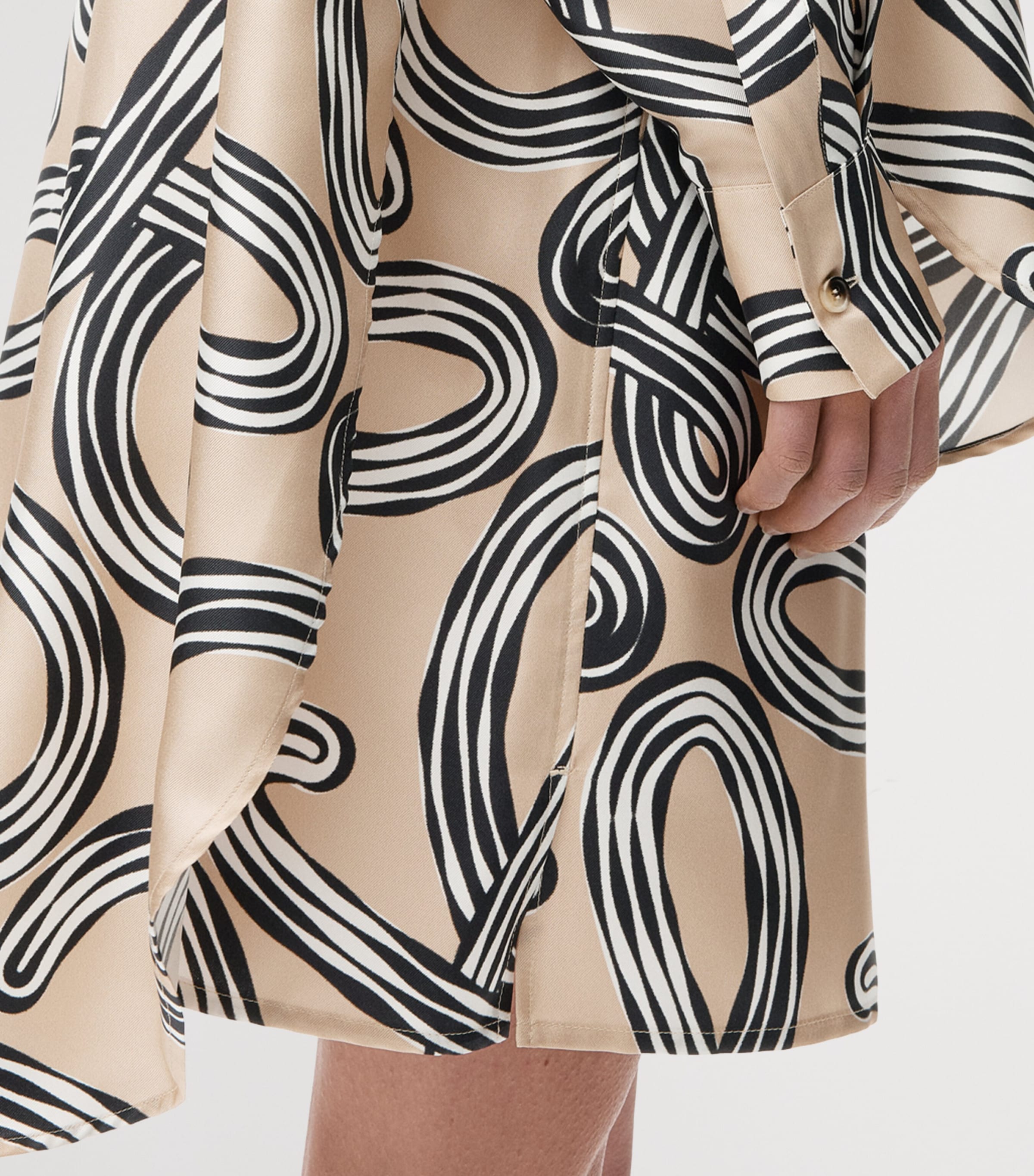 LOEWE Womens x Paula’s Ibiza Silk Oversized Shirt Beige/black Image 5