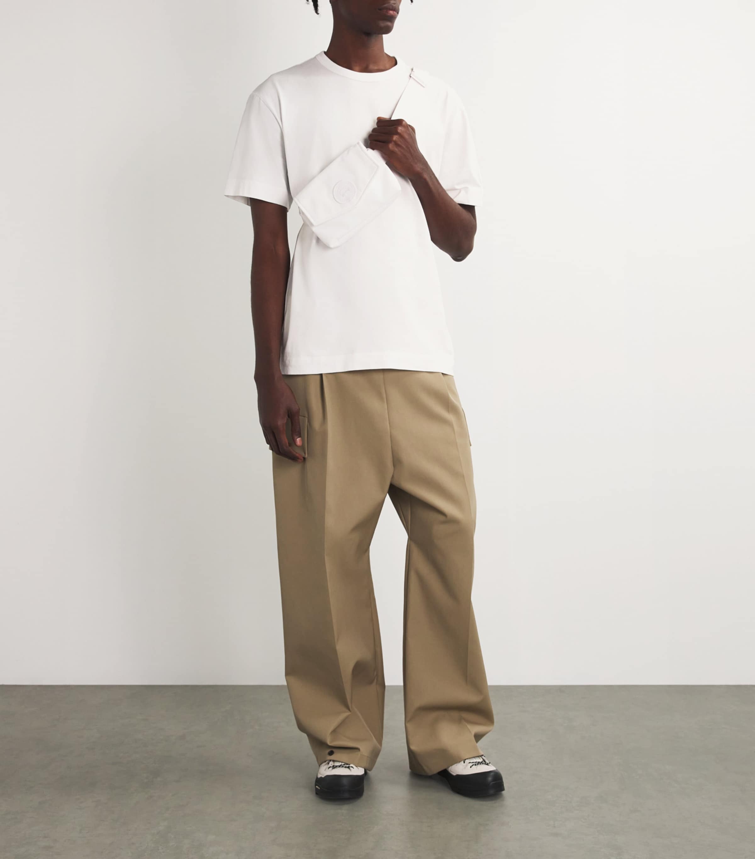 Relaxed Gladstone T-Shirt 9025 Image 2