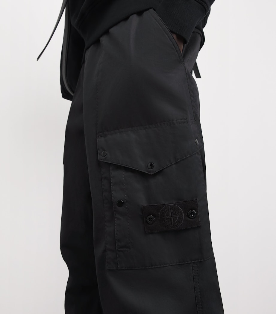 Stone Island Mens Cotton-Canvas All-Weather Ghost Trousers Image 3