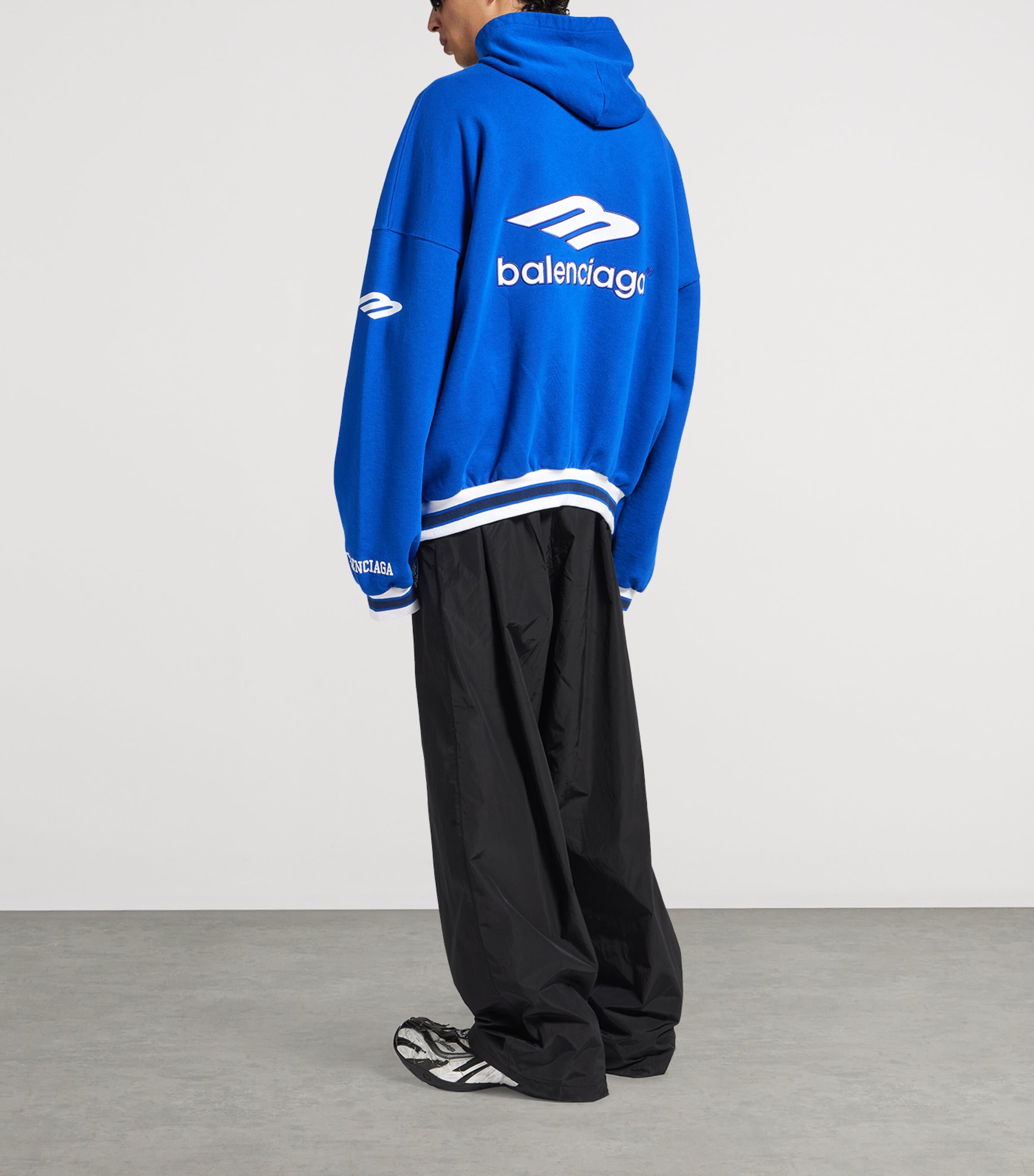 Oversized Logo Hoodie 4701 Image 3