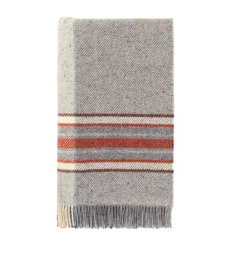 Johnstons Of Elgin Donegal Check Bed Throw (230cm x 15cm) Russet Image 1