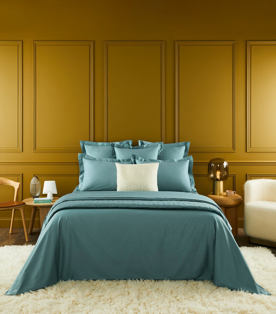 Triomphe Super King Fitted Sheet (180cm x 200cm) FJORD Image 1