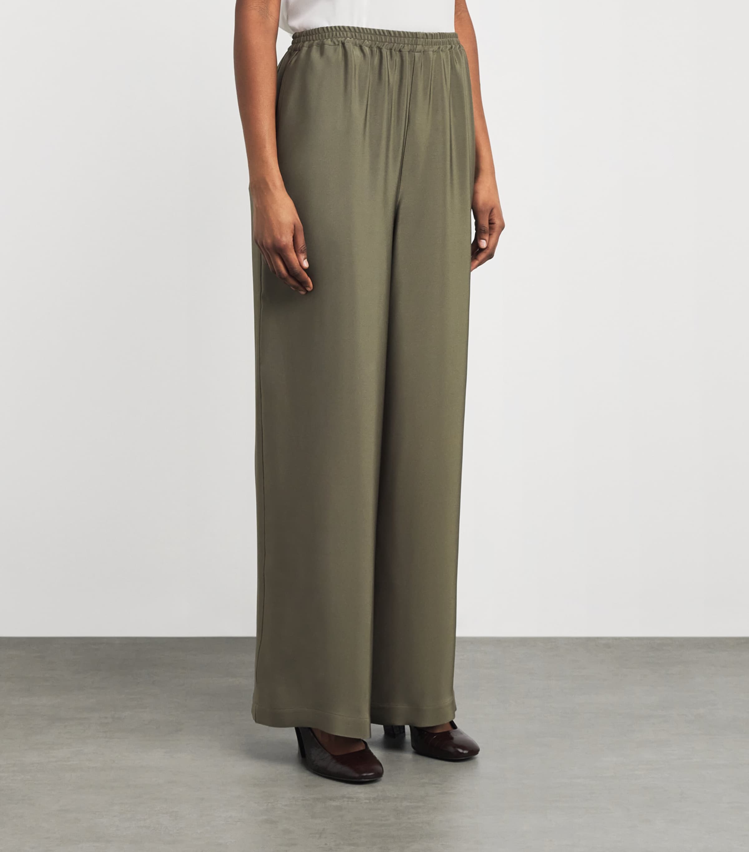 Silk Flared Trousers OLIVDARK Image 3