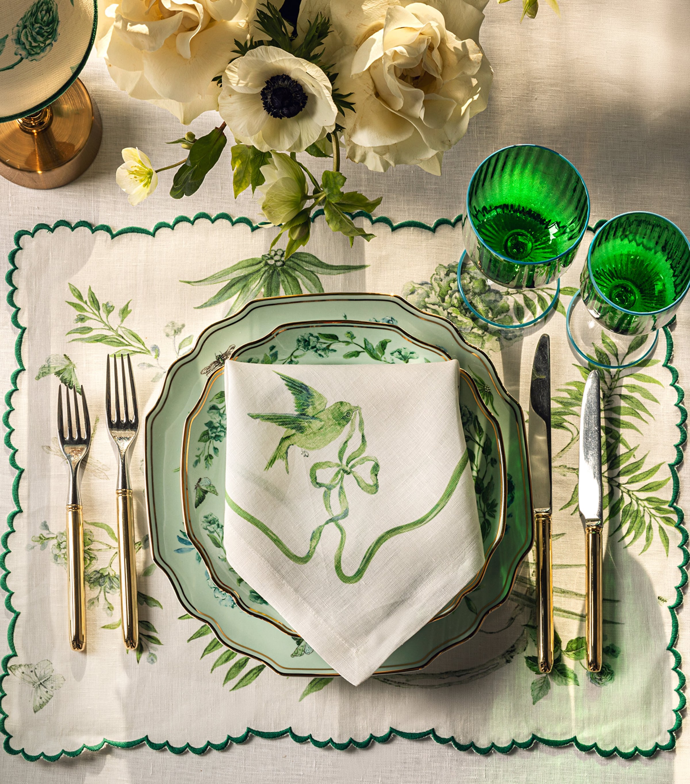 Linen Secret Garden Placemat (35cm x 50cm) KELLY GREEN Image 4