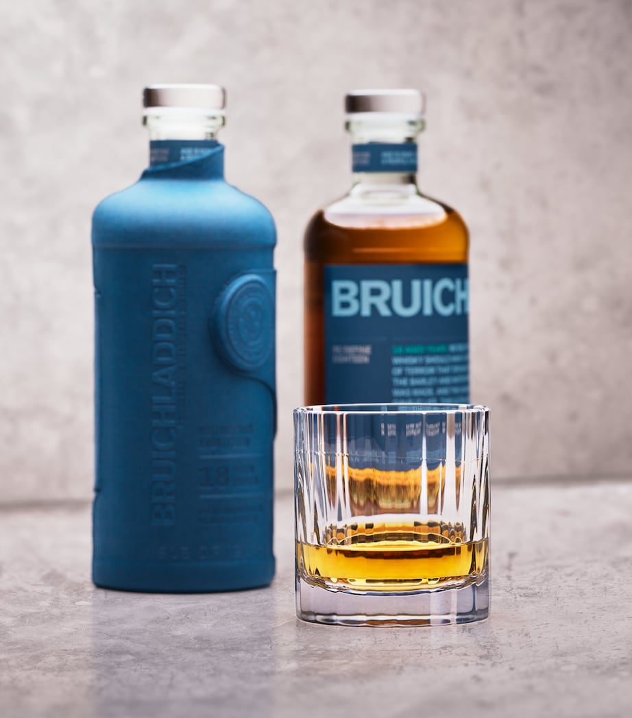 18-Year-Old Single Malt Whisky (70cl) NO COLOUR Image 4