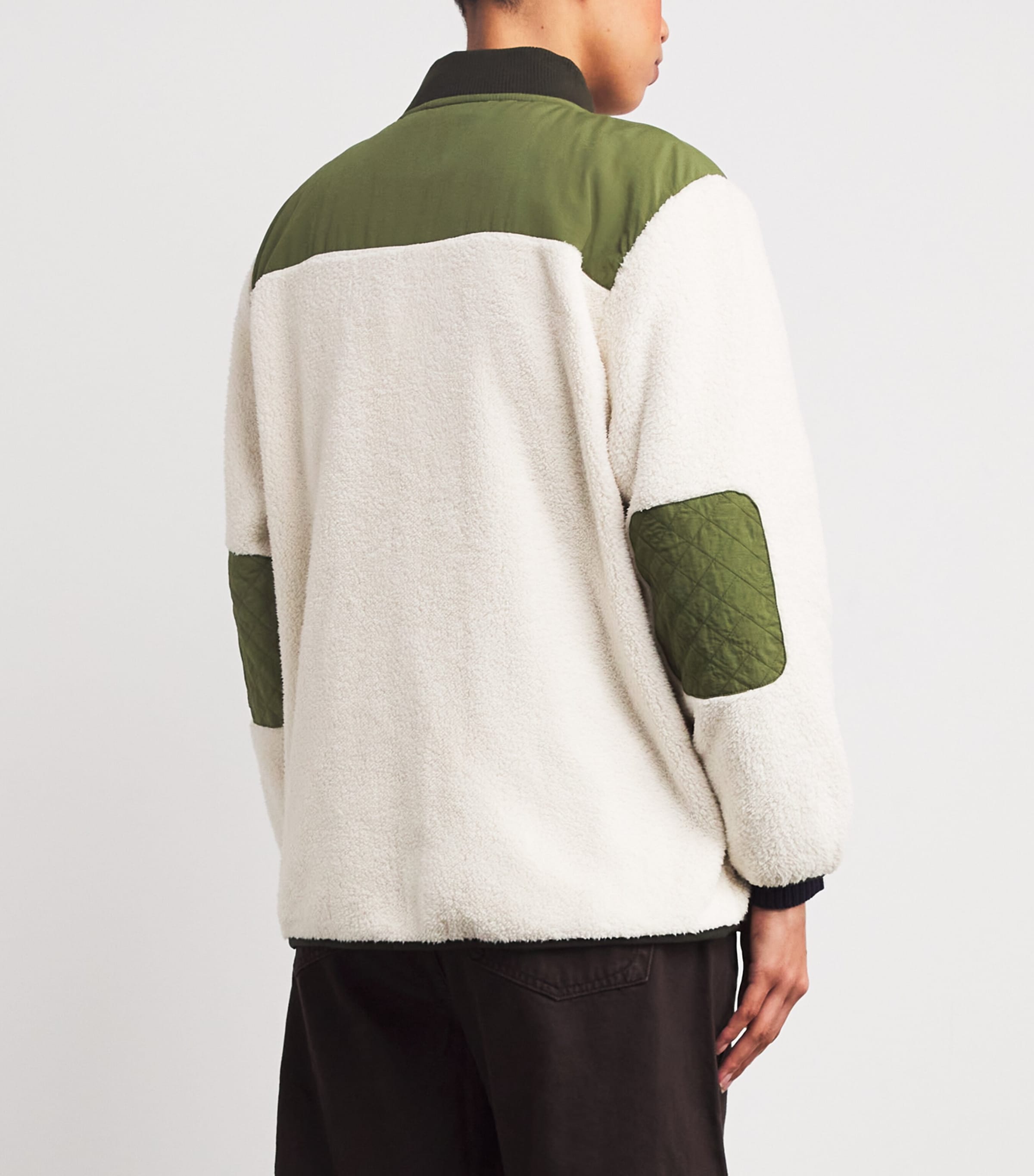 The Great. Womens Plush Fleece Tundra Jacket Cream & Army Image 4