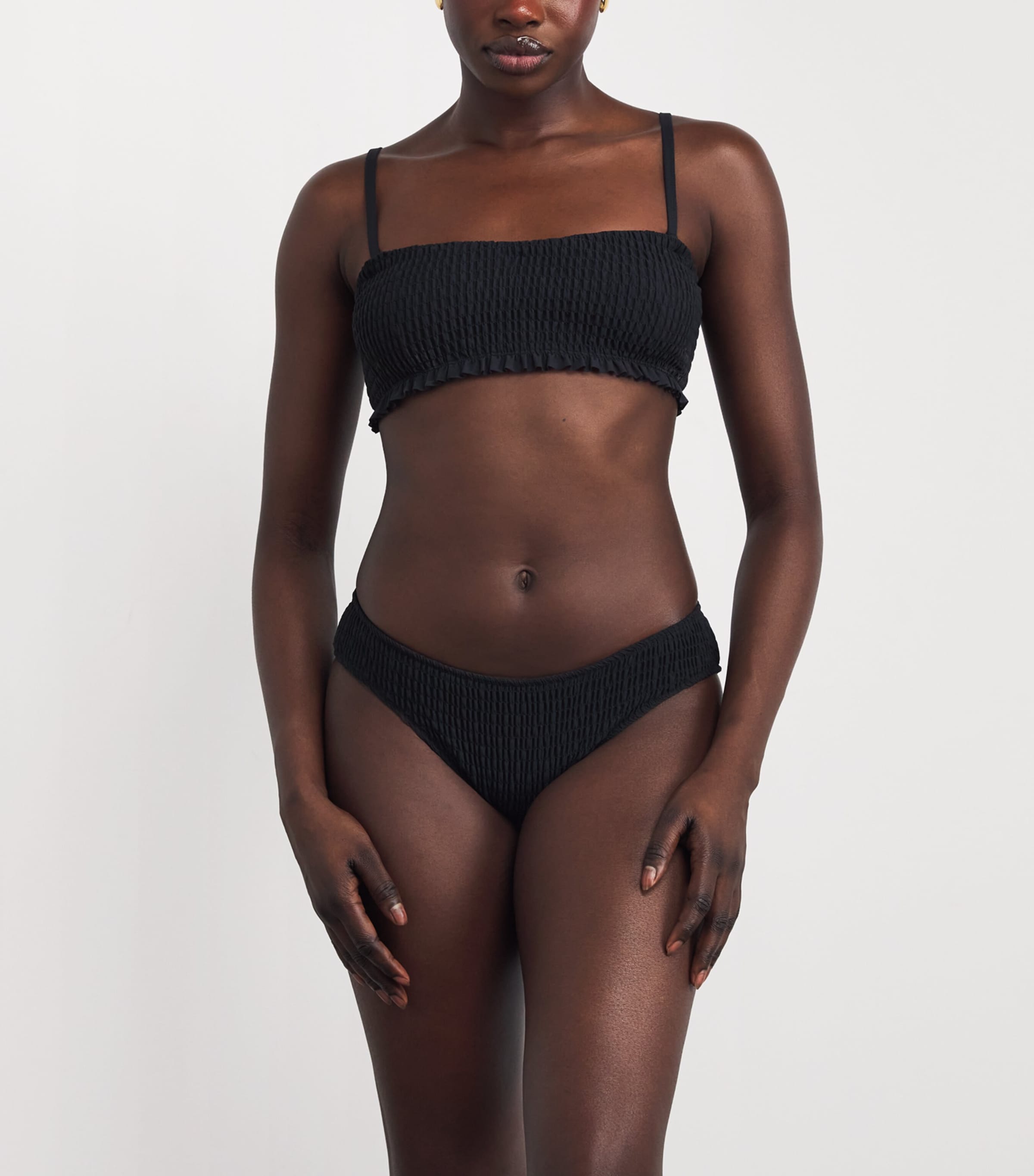 Smocked Marseille Bikini Briefs NOIR Image 2