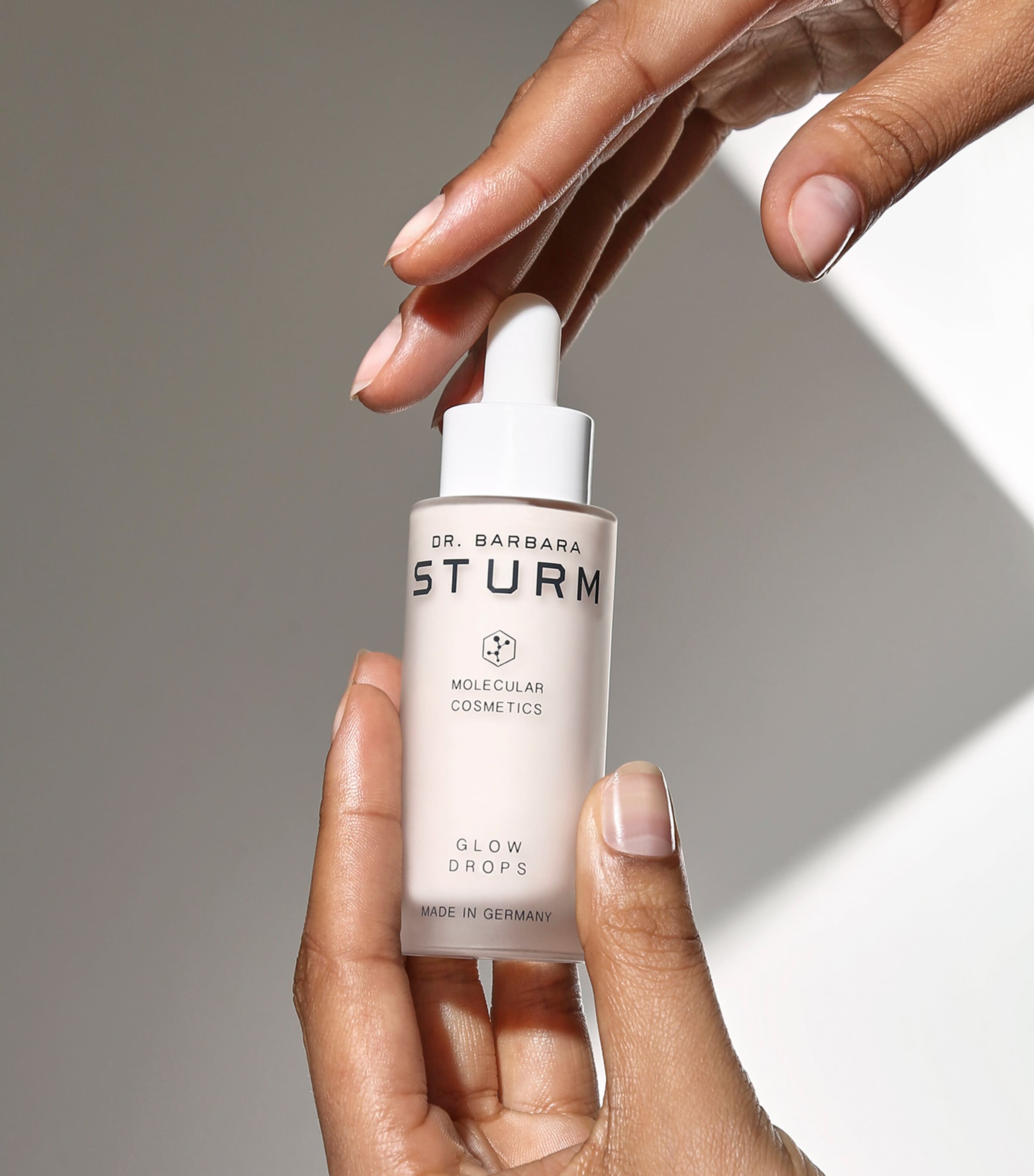 Molecular Cosmetics Glow Drops (30ml) NO COLOUR Image 2