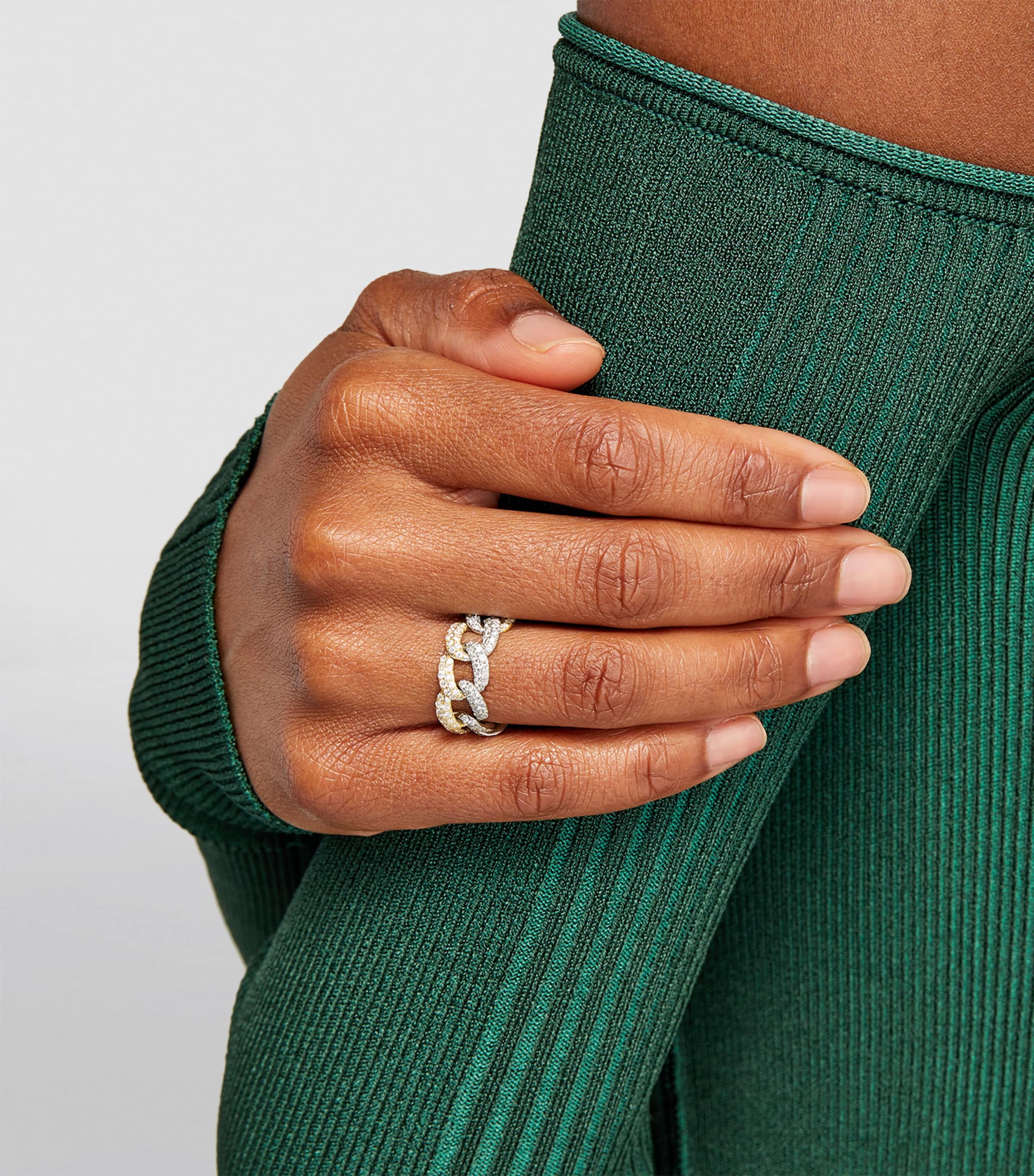 White, Yellow Gold and Diamond Pavé Link Ring YELLOW GOLD Image 5