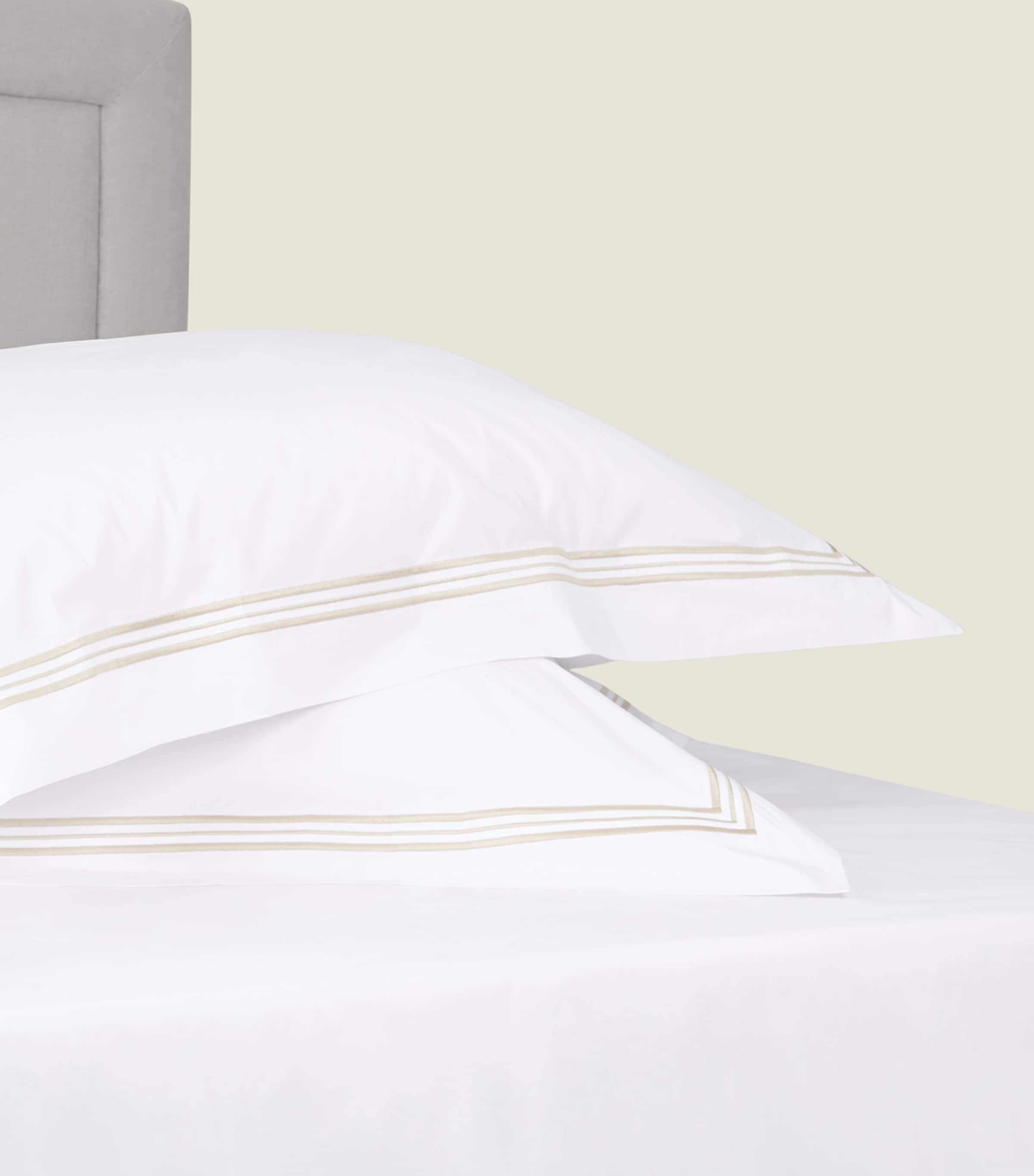 Triplo Super King Flat Sheet Set (270cm x 320cm) BE79  WHITESAVAGE Image 3