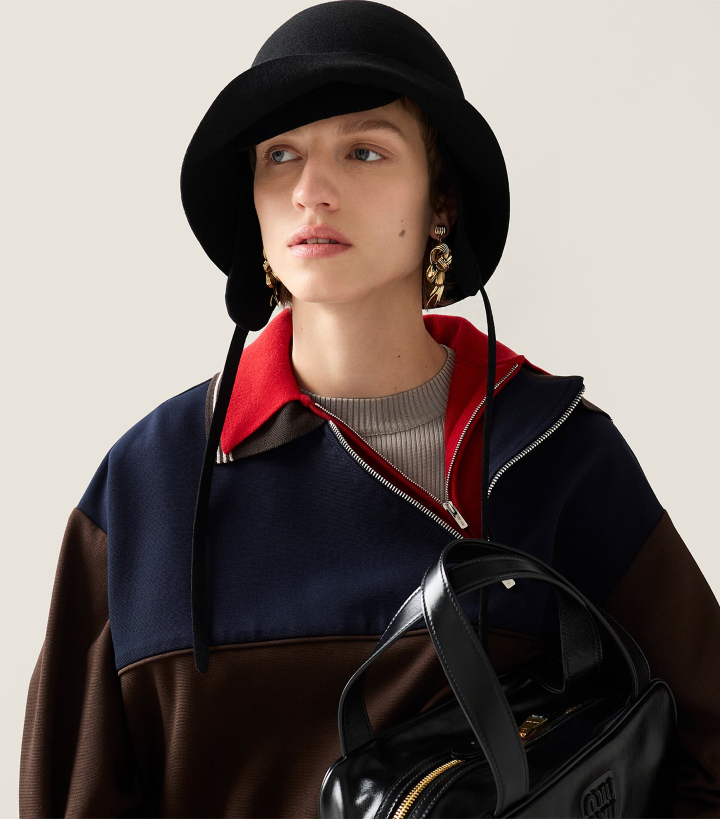 Metal Bow Earrings F0056 Image 2