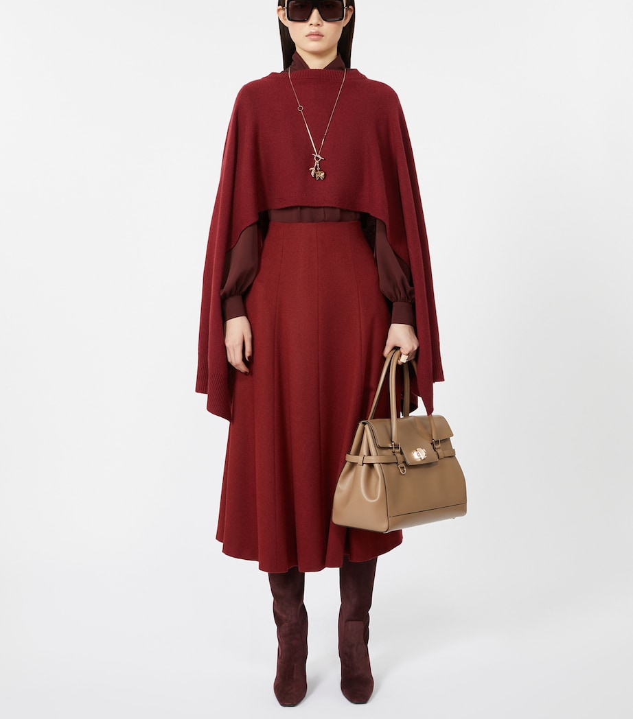 Medium Leather Margaux Top-Handle Bag MUD Image 2