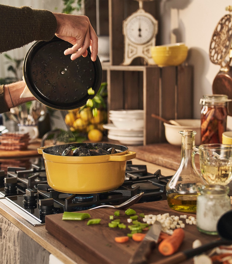 Round Cocotte (28cm) CITRON Image 5