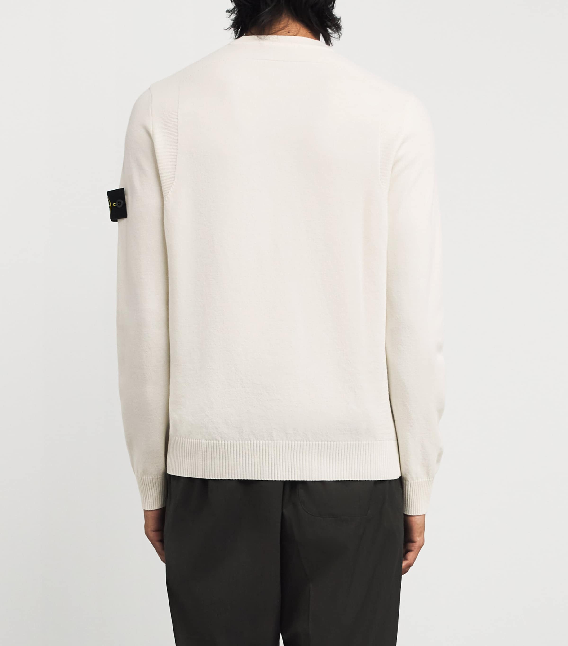 Wool-Blend Crew-Neck Sweater V0093 Image 4