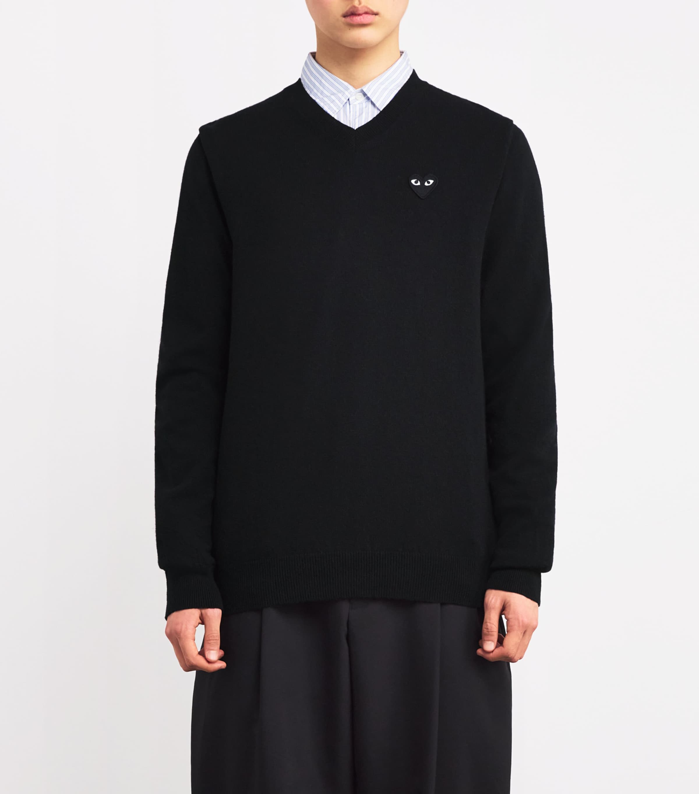 Comme Des Garçons Play Mens Wool V-Neck Heart Sweater Black Image 3