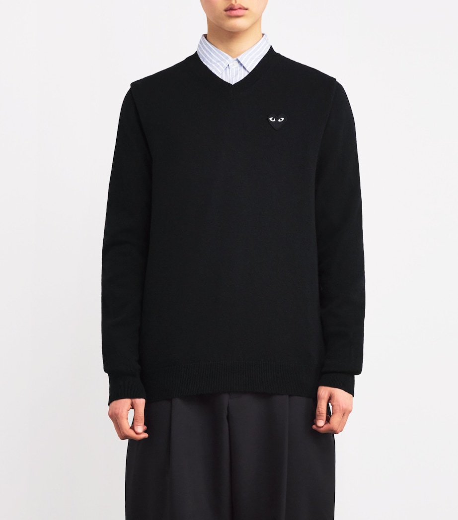 Wool V-Neck Heart Sweater BLACK Image 3