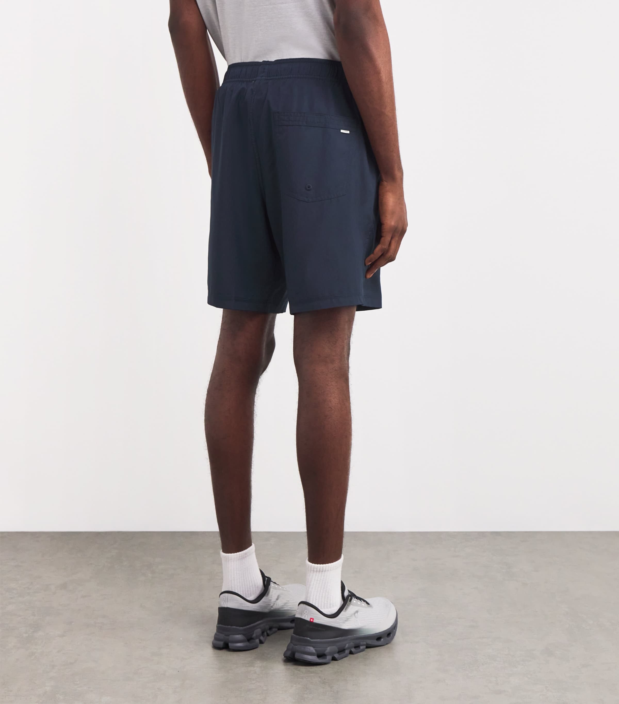 VUORI Mens Kore Shorts Ink/ink Image 4