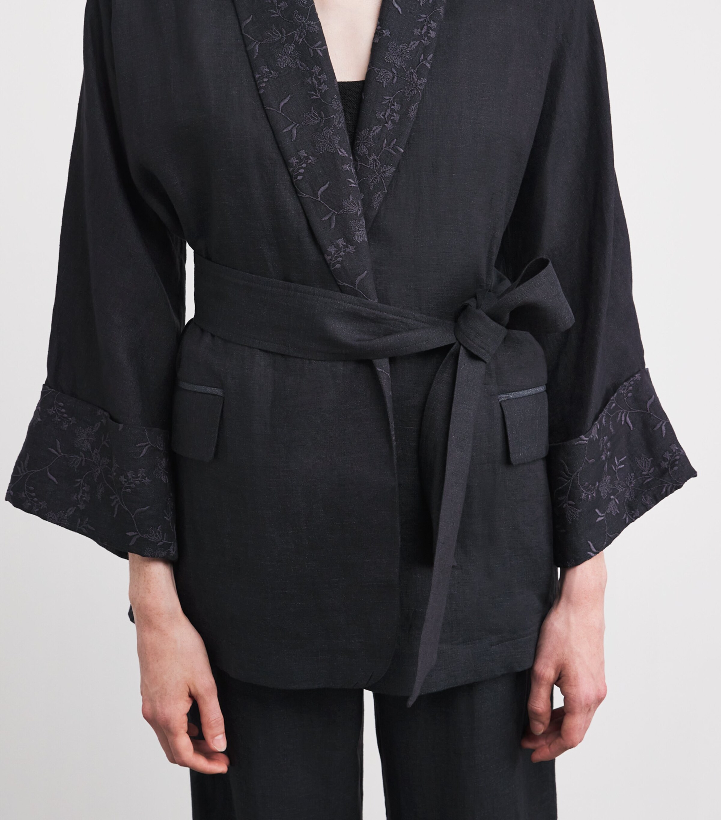 Eleventy Womens x Harrods Linen Belted Blazer Nero Image 6