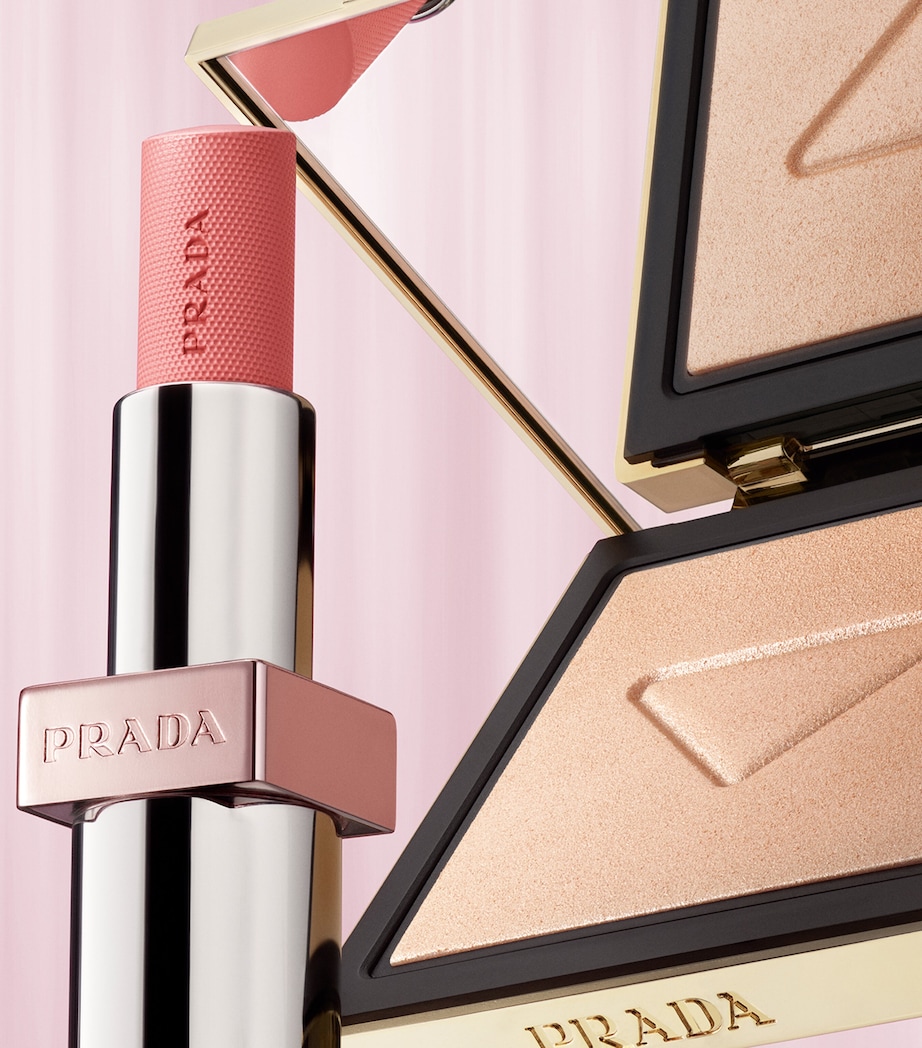 Light Glowing Highlight Powder - Refill NO COLOUR Image 7