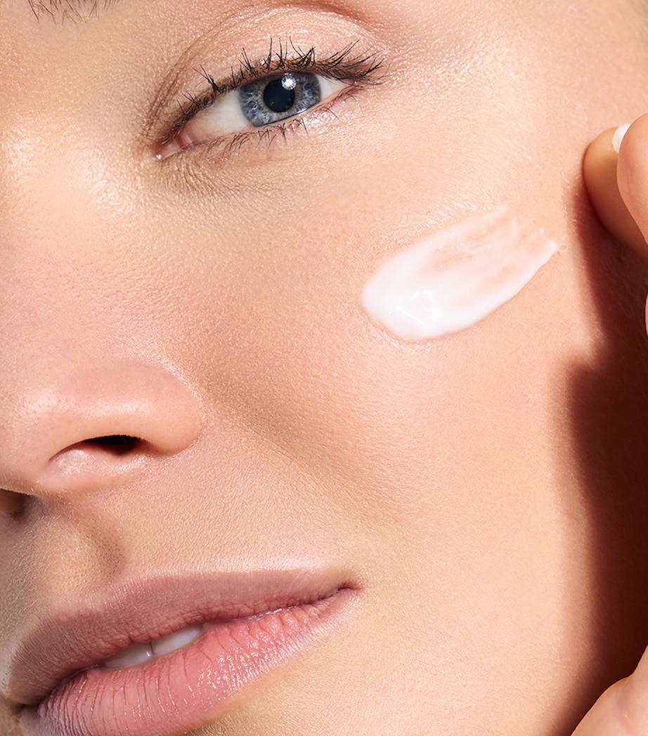 24 Hour Light Cream (50ml) NO COLOUR Image 14