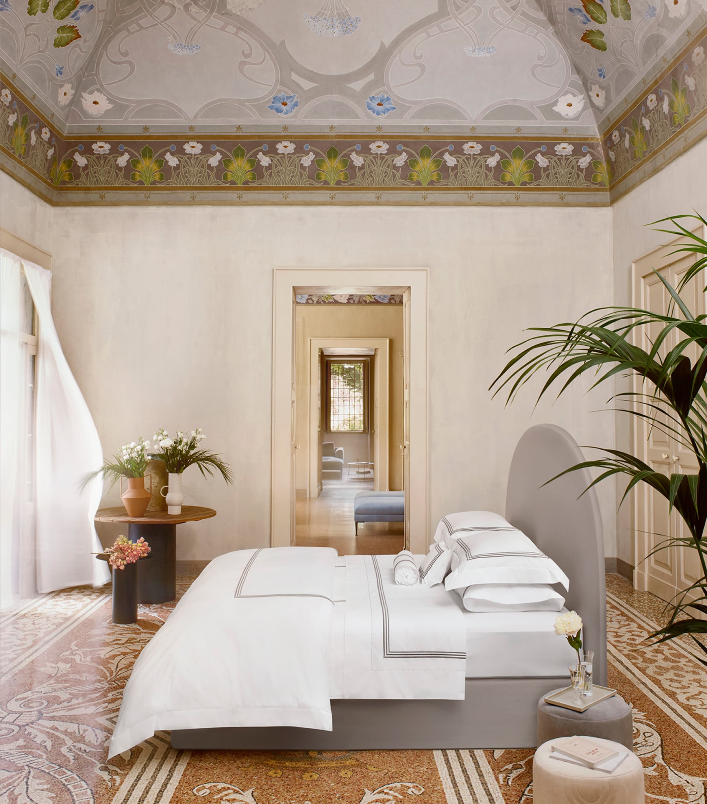 Tre Righe Super King Duvet Cover (260cm x 220cm) WHT/CHARCOAL Image 3