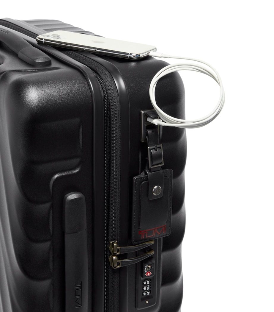 19 Degree Check-In Suitcase (58cm) TEXTURED BLACK 6153 Image 2