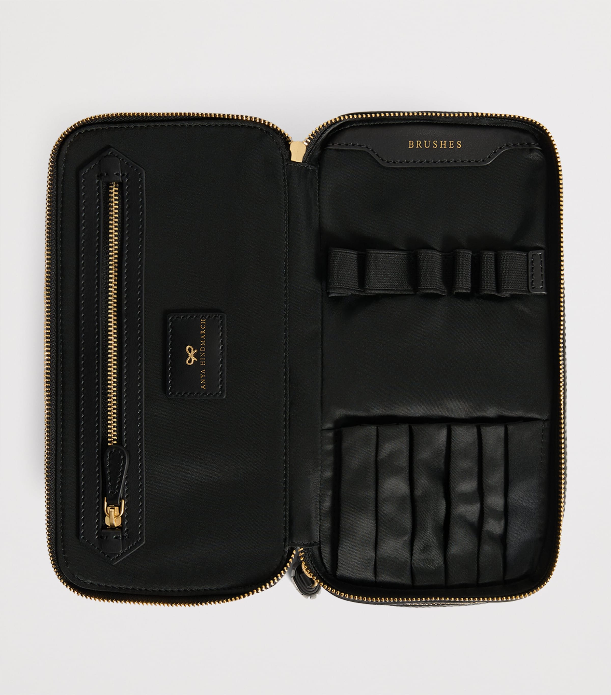 Jacquard Logo Make-Up Pouch BLACK Image 6