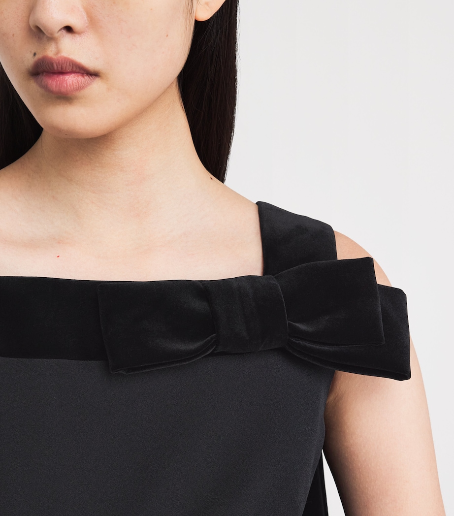 Velvet-Cape Harley Gown BLACK Image 6