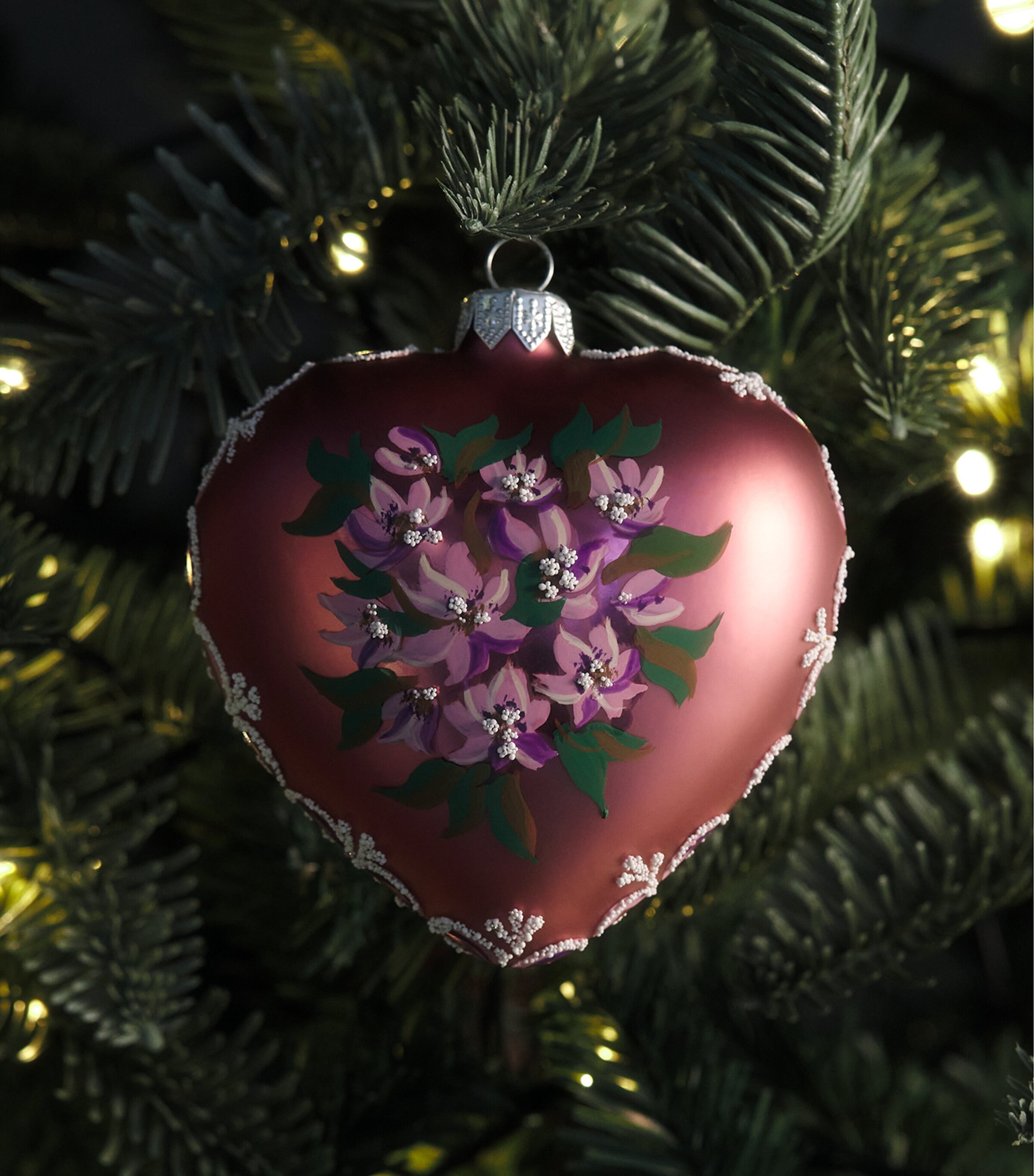 Harrods Floral Heart-Shaped Tree Decoration Pink Image 3