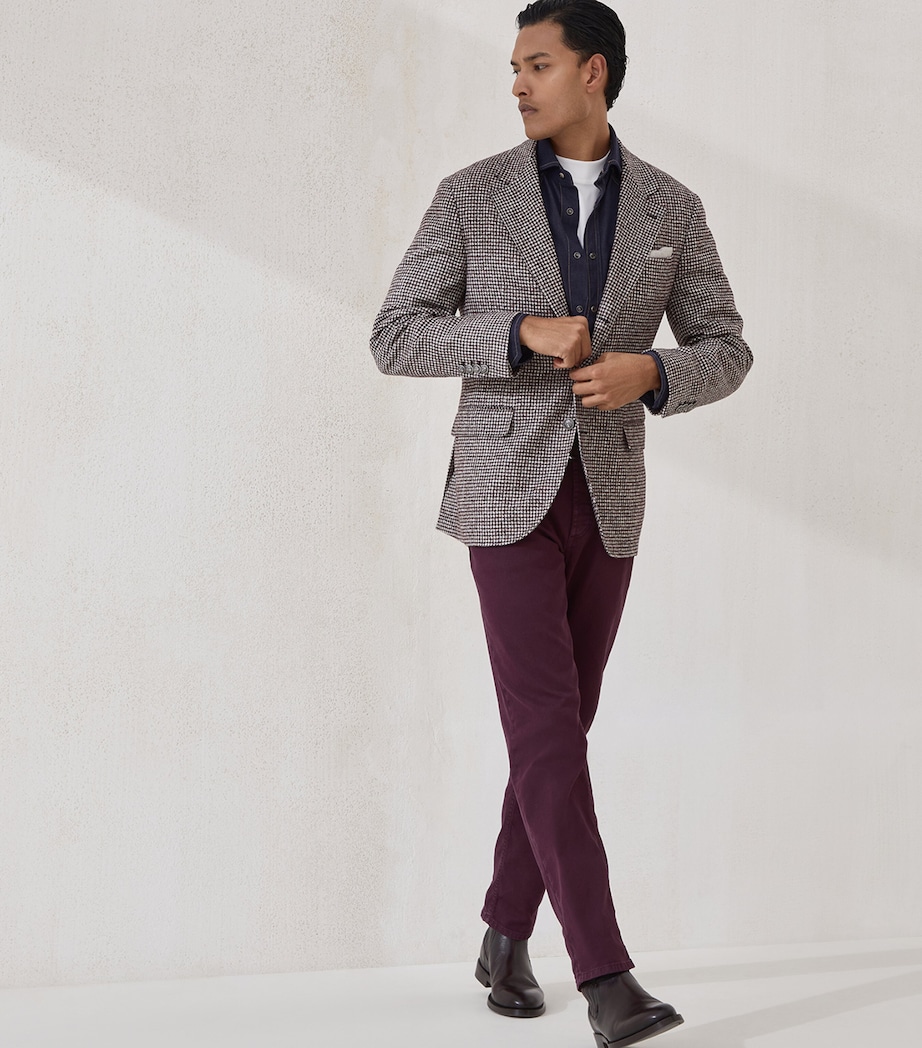 Comfort Straight-Fit Jeans C7031 Image 4